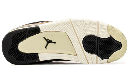 Réplica AIR JORDAN 4 “Beig and negro” Sneaker