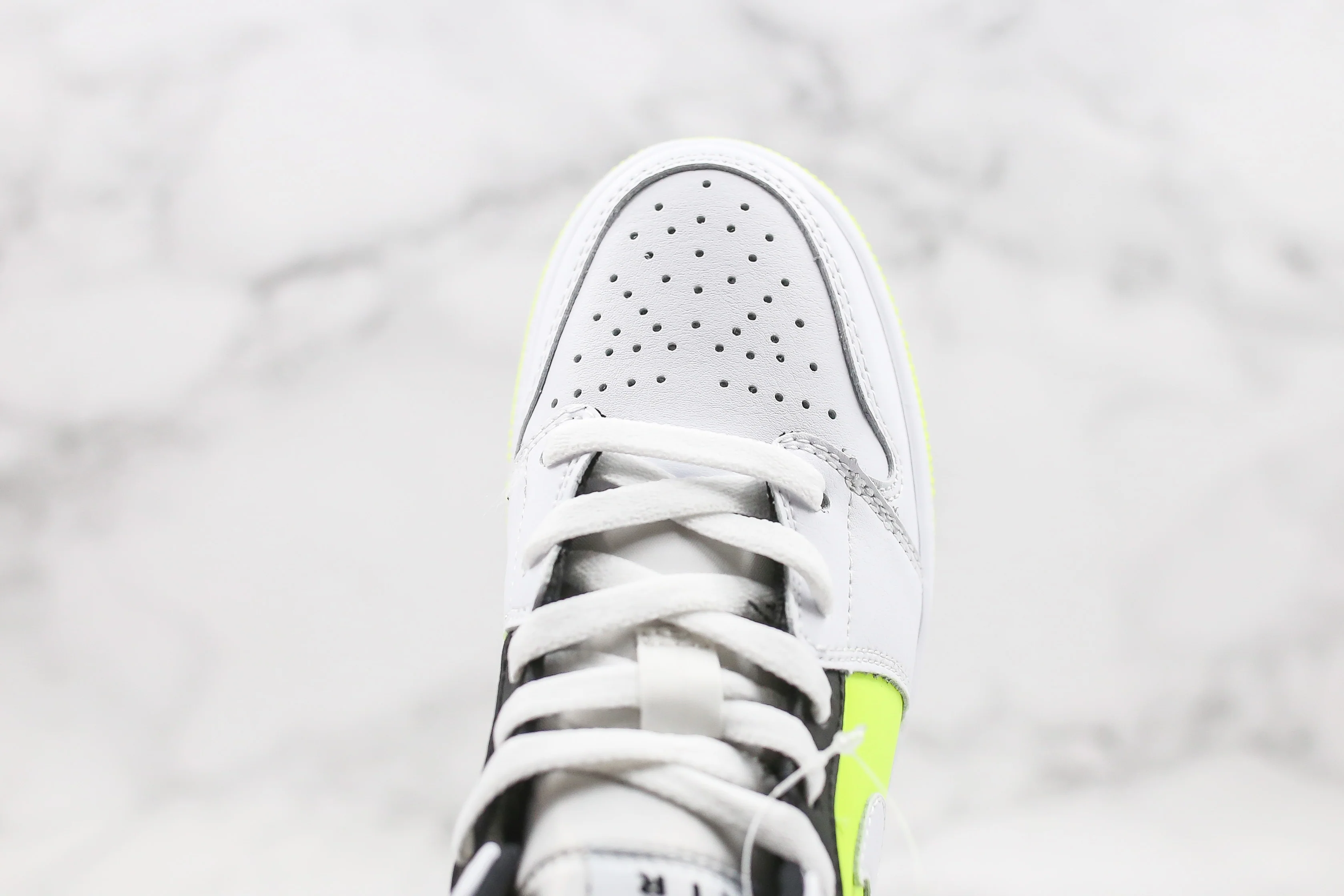 Réplica AIR JORDAN 1 mid Sneaker