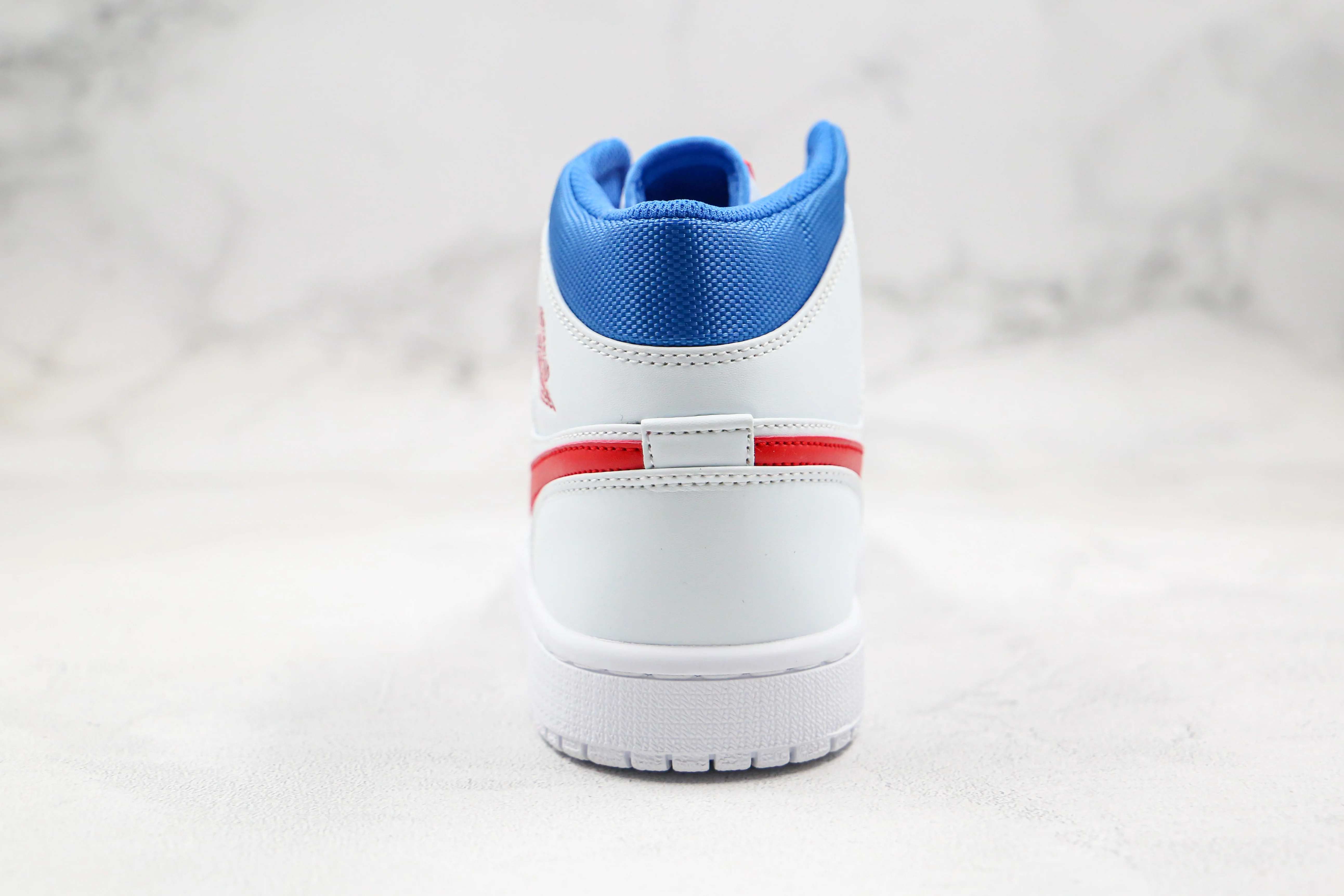 Réplica AIR JORDAN 1 Mid Sneaker