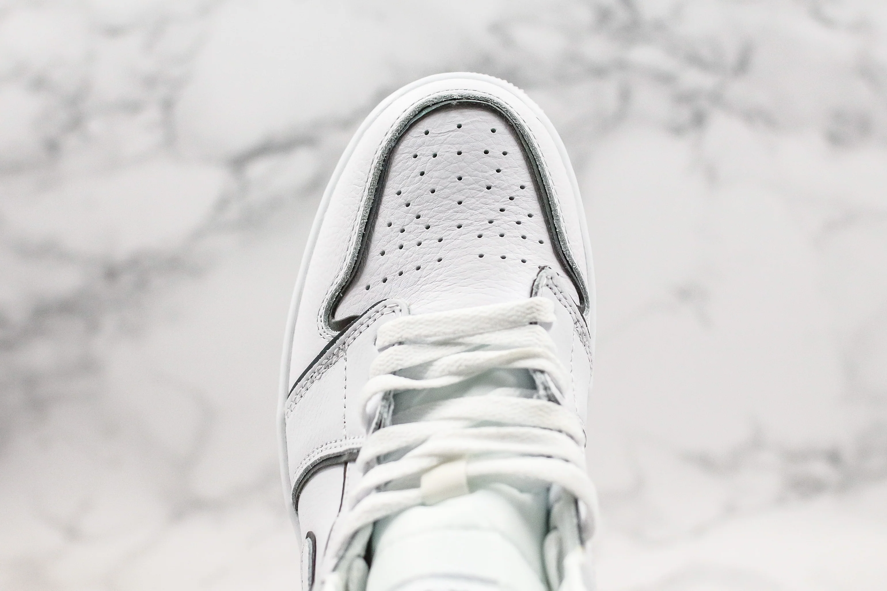 Réplica AIR JORDAN 1 mid Sneaker