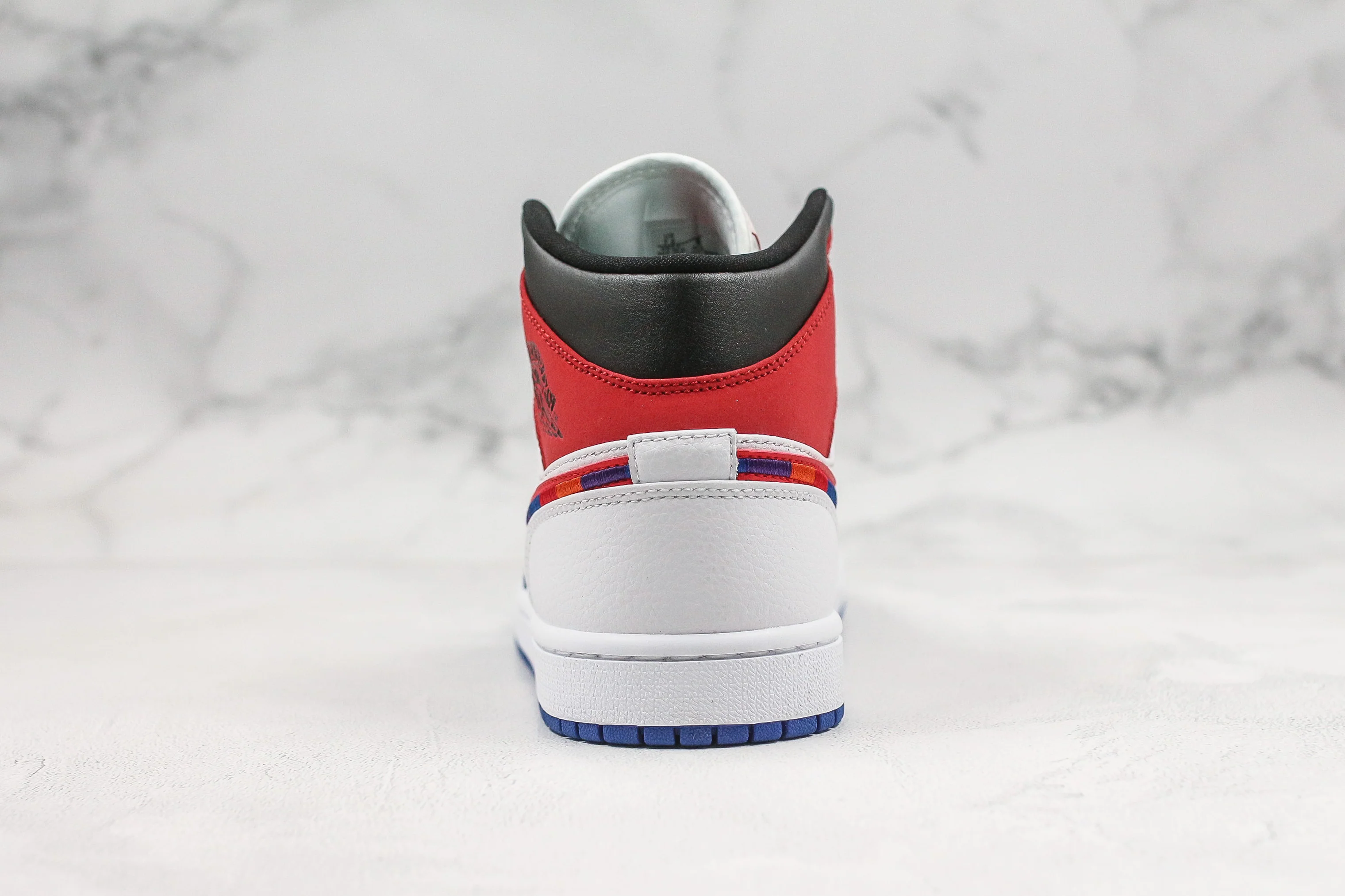 Réplica AIR JORDAN 1 mid Sneaker