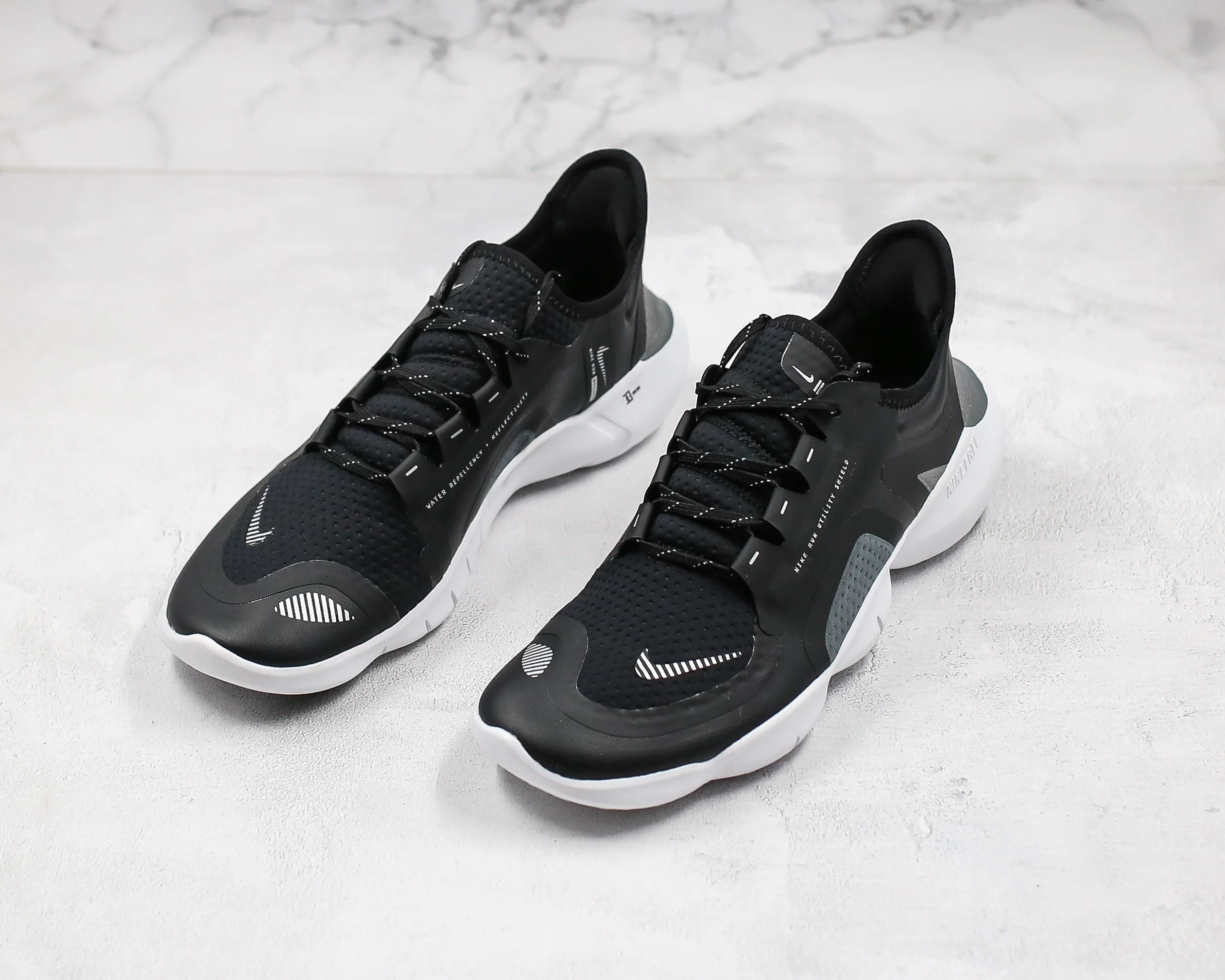 Réplica FREE RN 5.0 - ALL BLACK Nike Sneaker