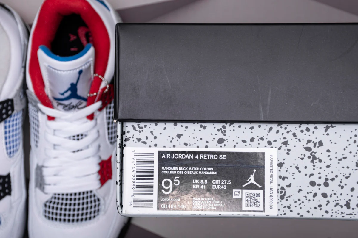 Réplica AIR JORDAN 4 “what the” Sneaker