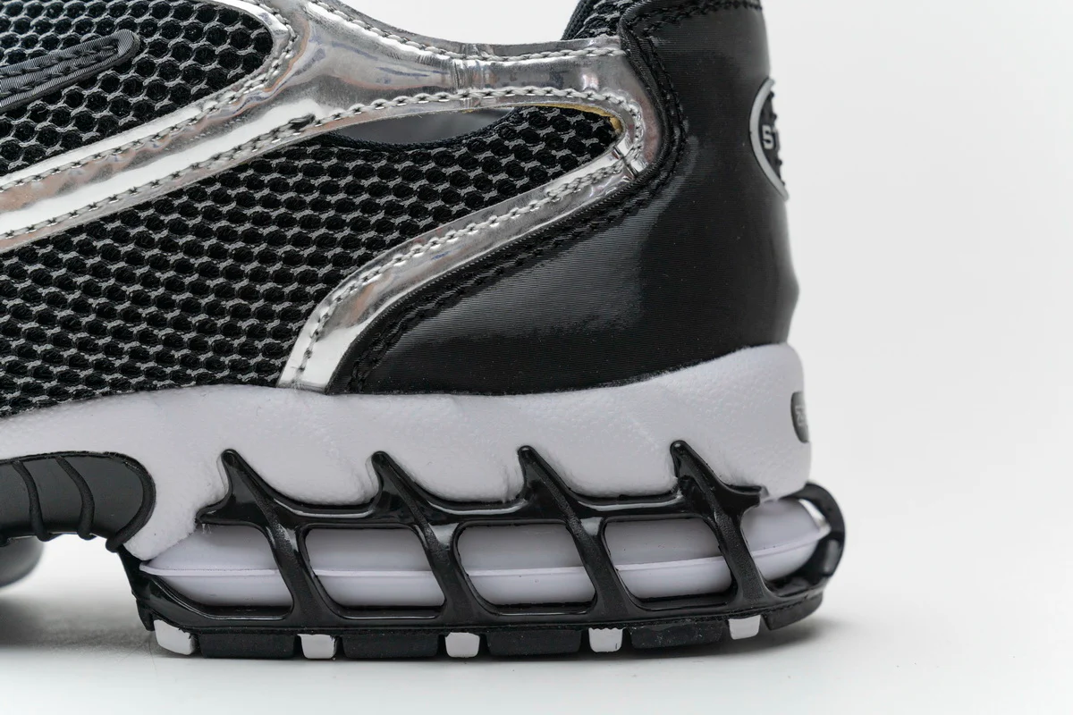 Réplica AIR ZOOM SPIRIDON CAGE 2 STUSSY PLATINIUM Nike Sneaker