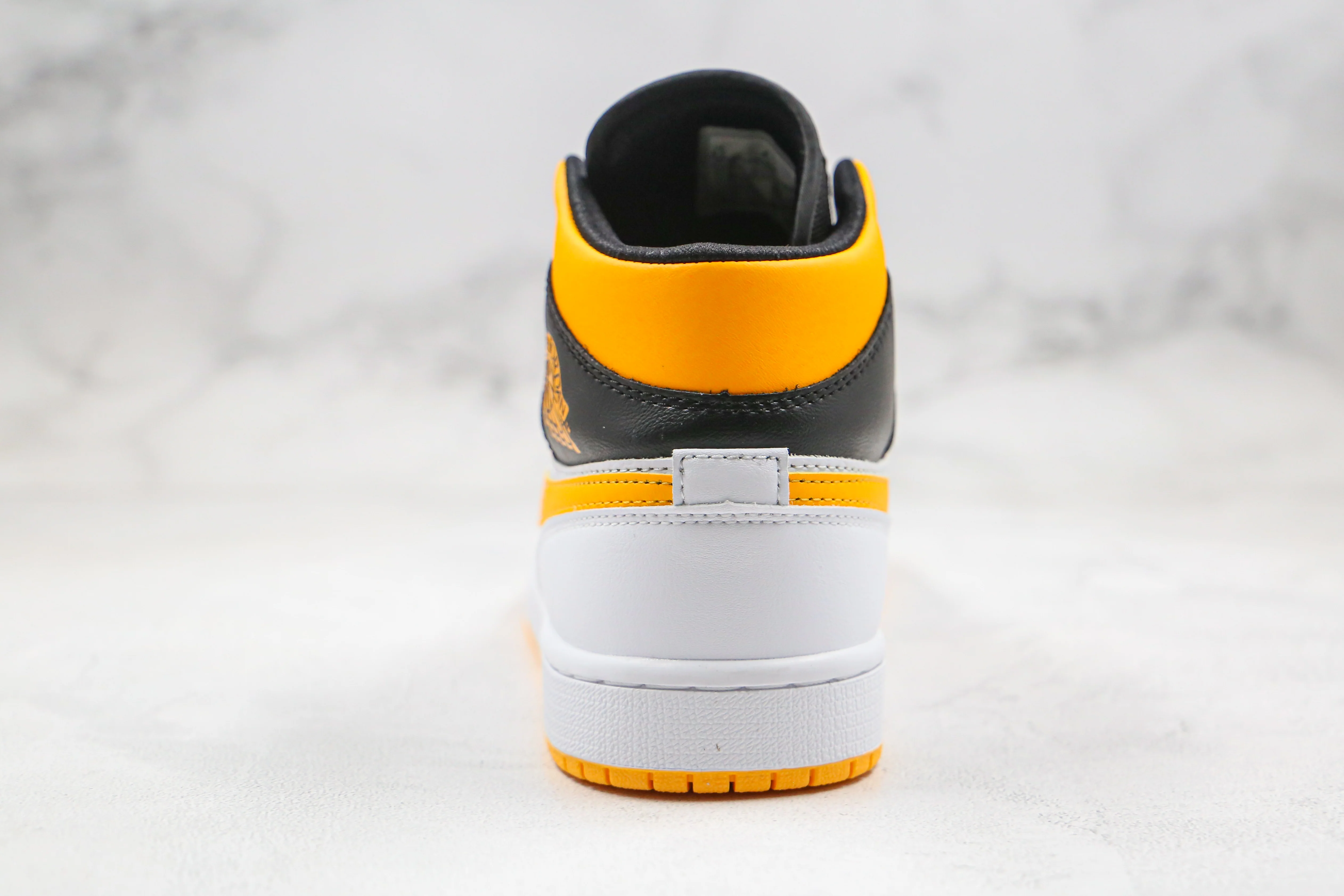 Réplica AIR JORDAN 1 Mid Sneaker