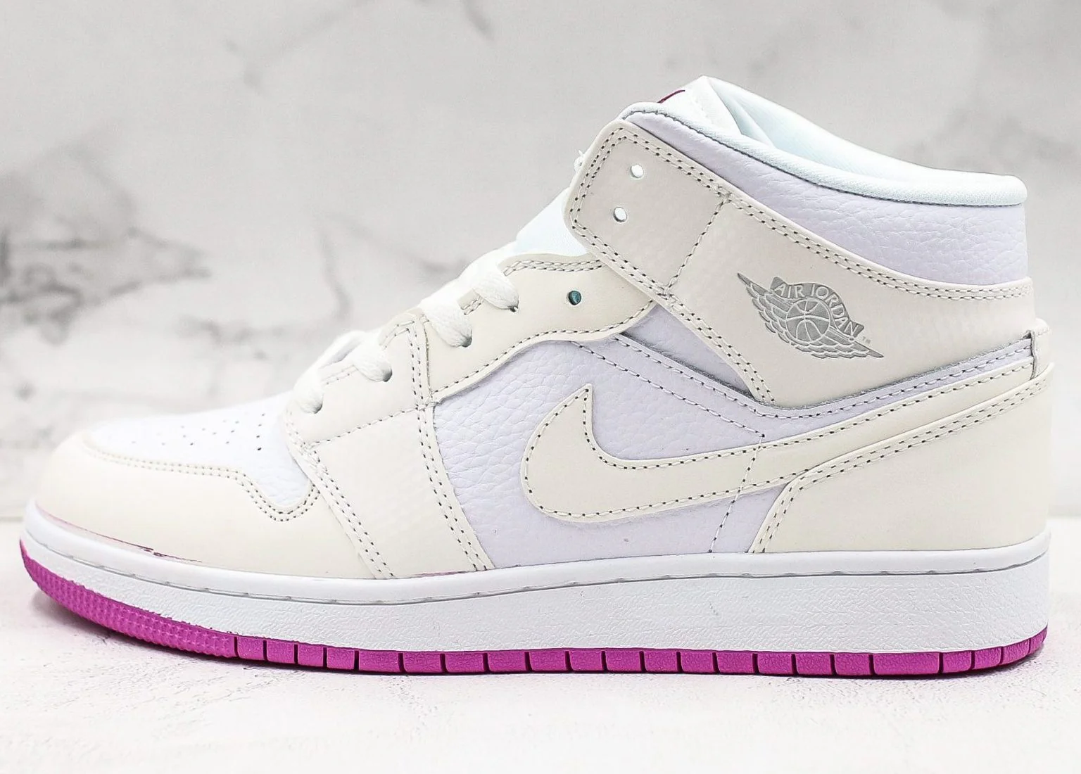 Réplica AIR JORDAN 1 mid Sneaker