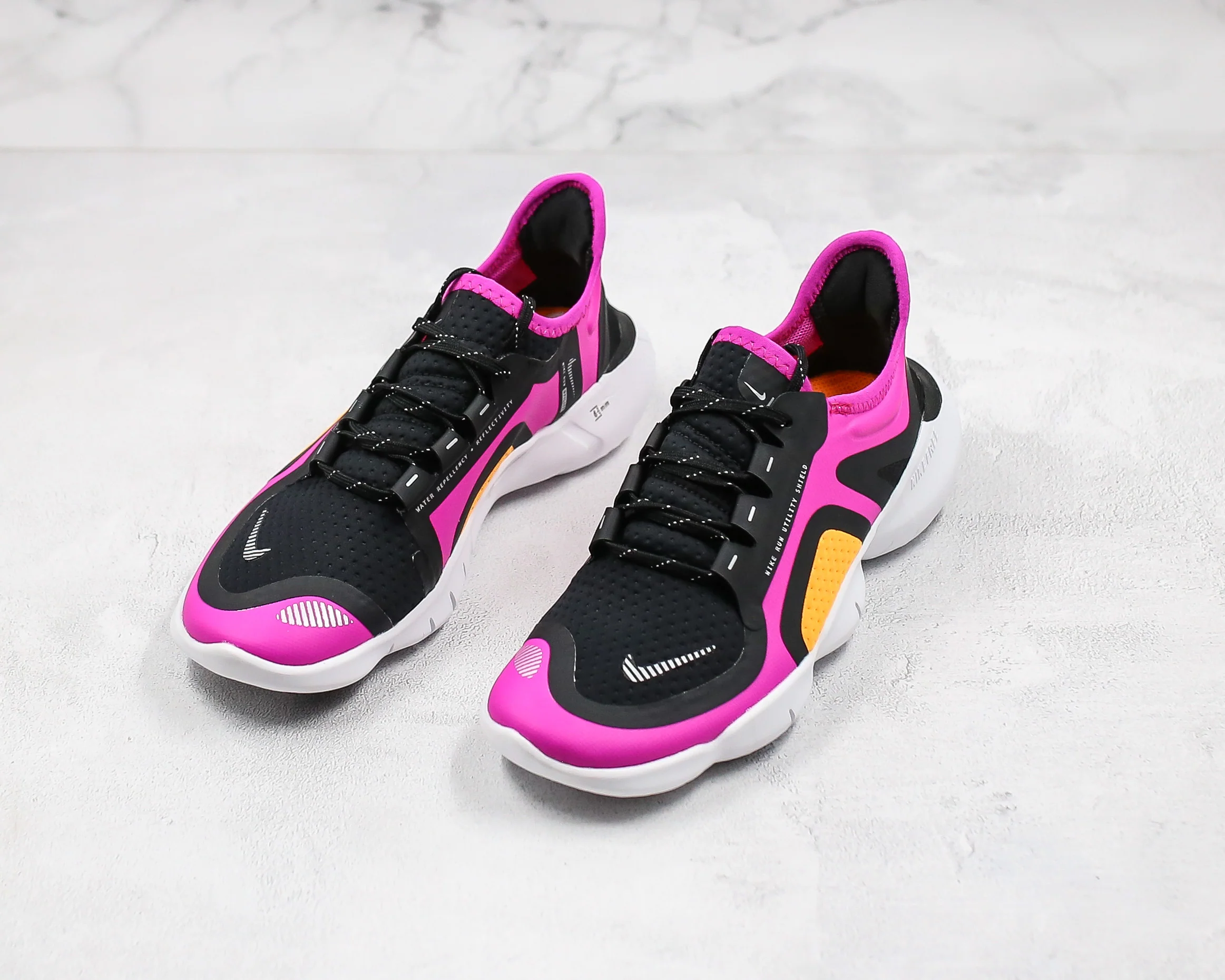 Réplica FREE RN 5.0 - FUCHIA & BLACK Nike Sneaker