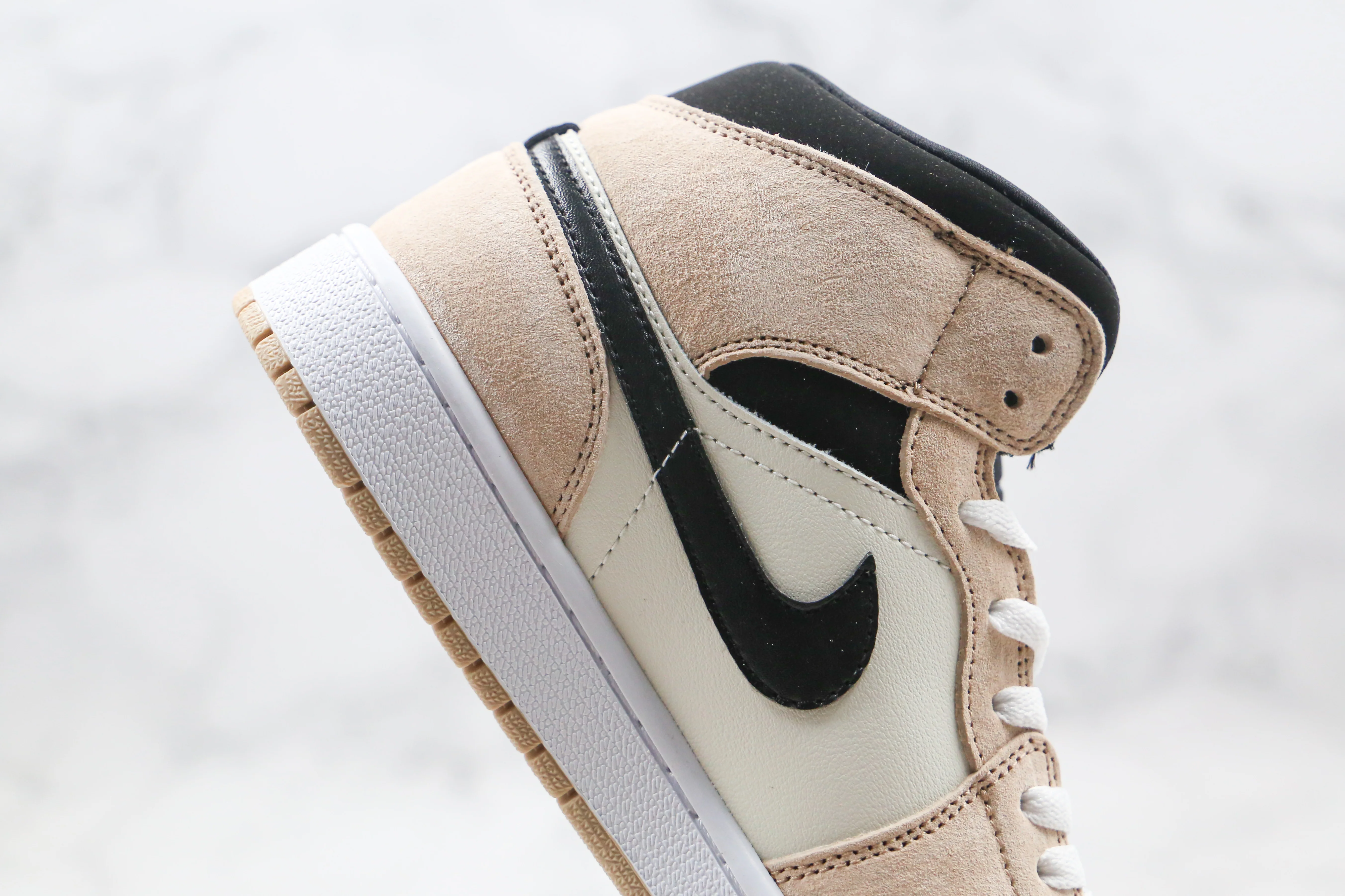 Réplica AIR JORDAN 1 Mid Sneaker