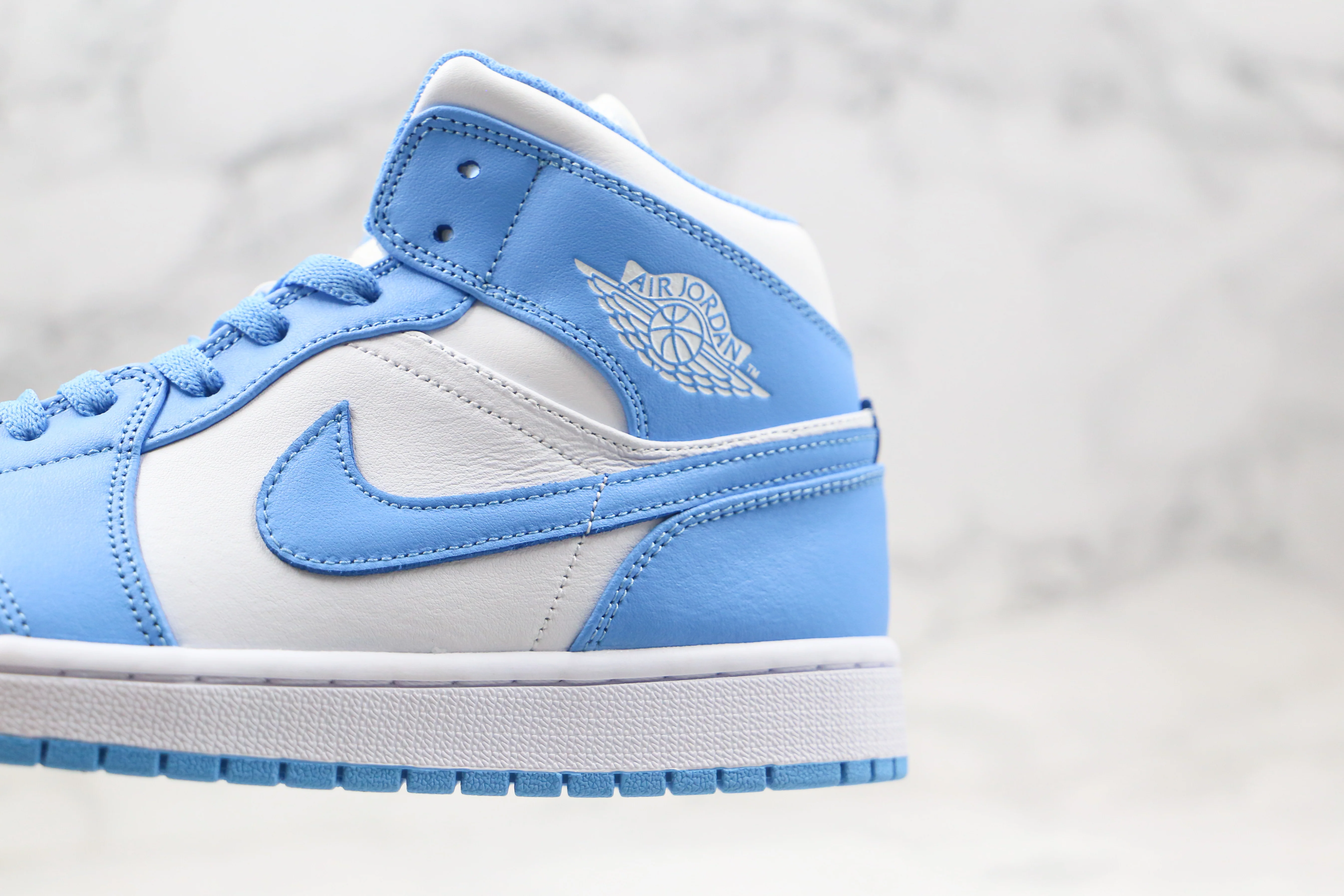 Réplica AIR JORDAN 1 Mid Sneaker