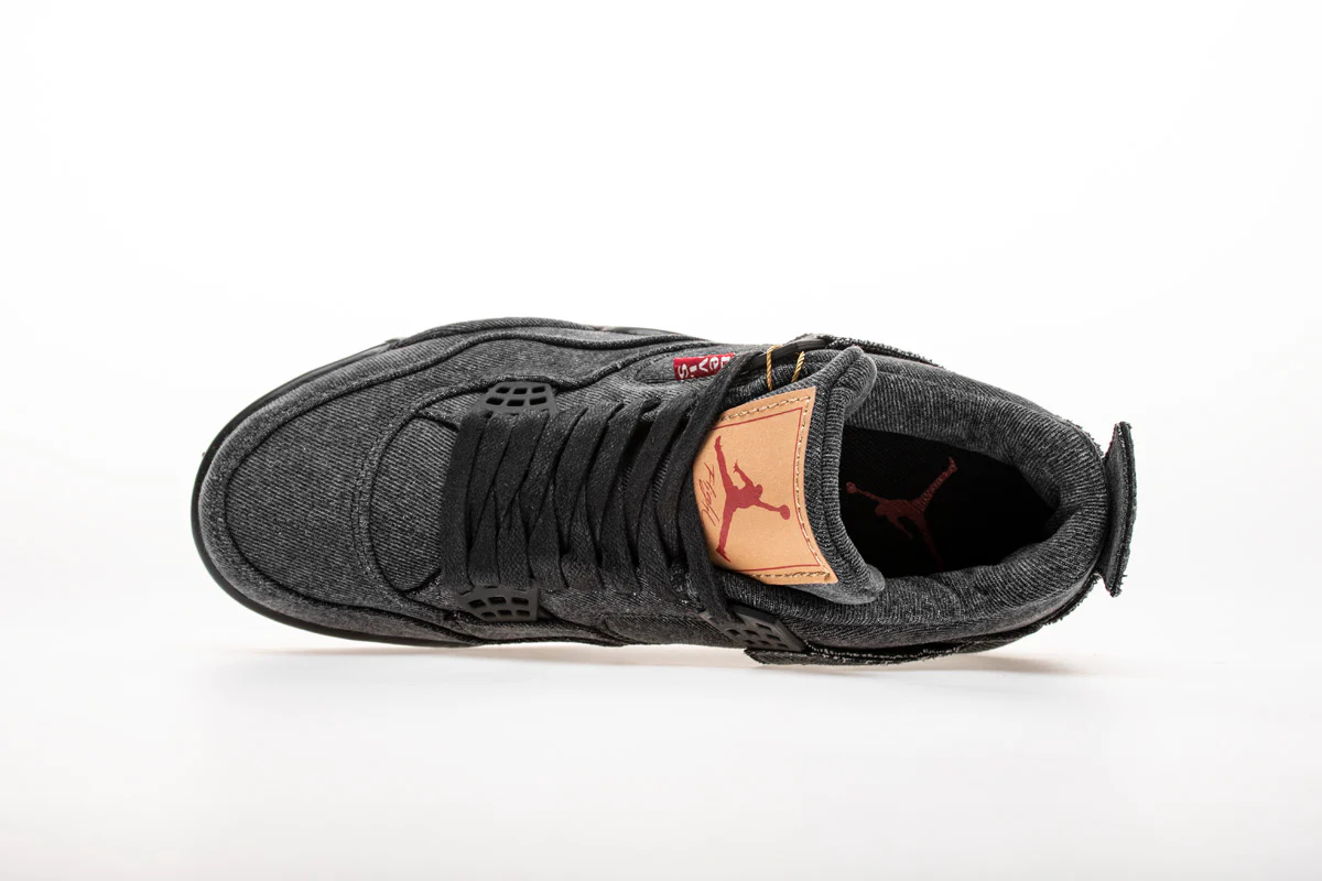 Réplica AIR JORDAN 4 “levis black” Sneaker