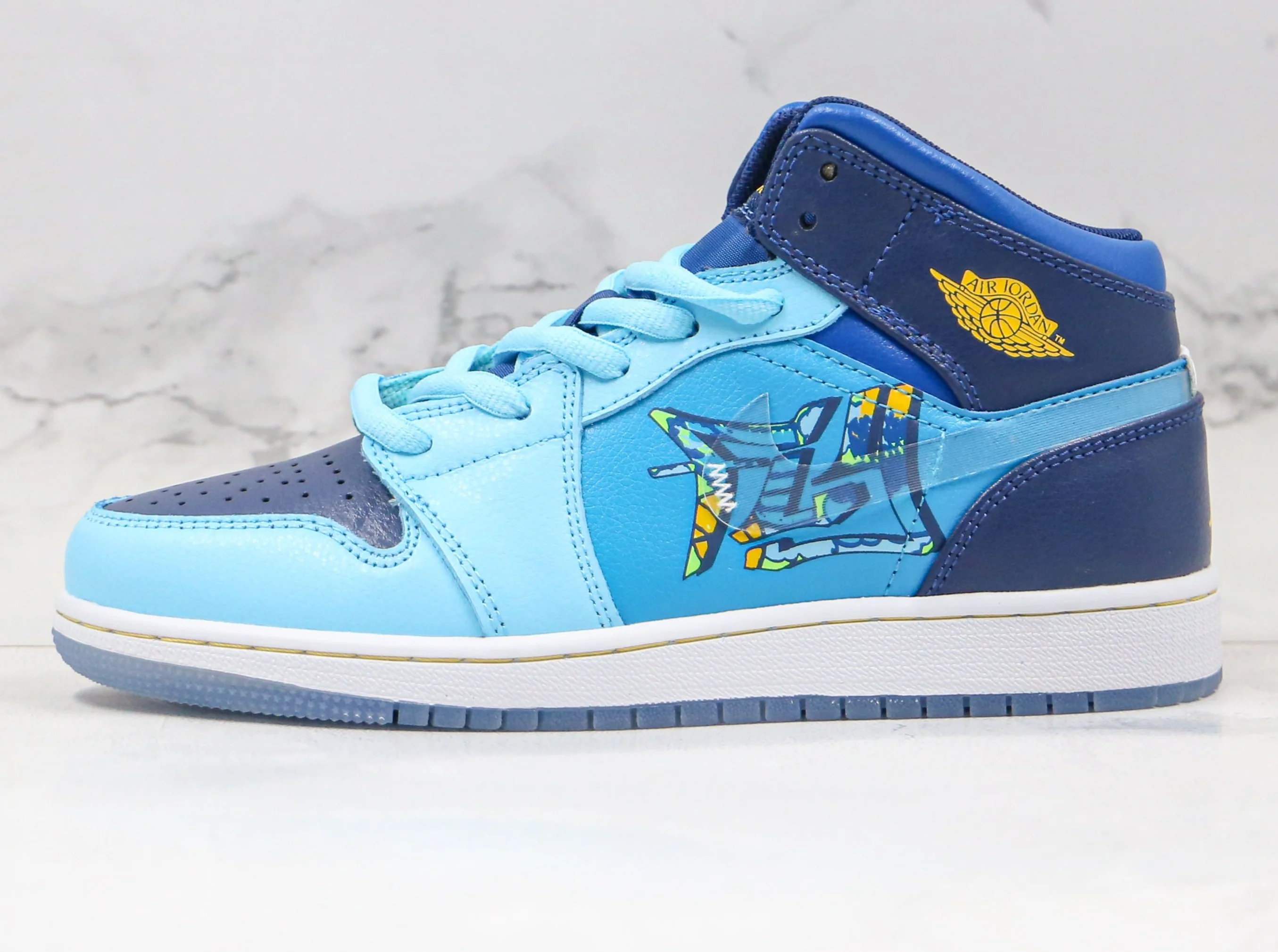 Réplica AIR JORDAN 1 Mid Sneaker