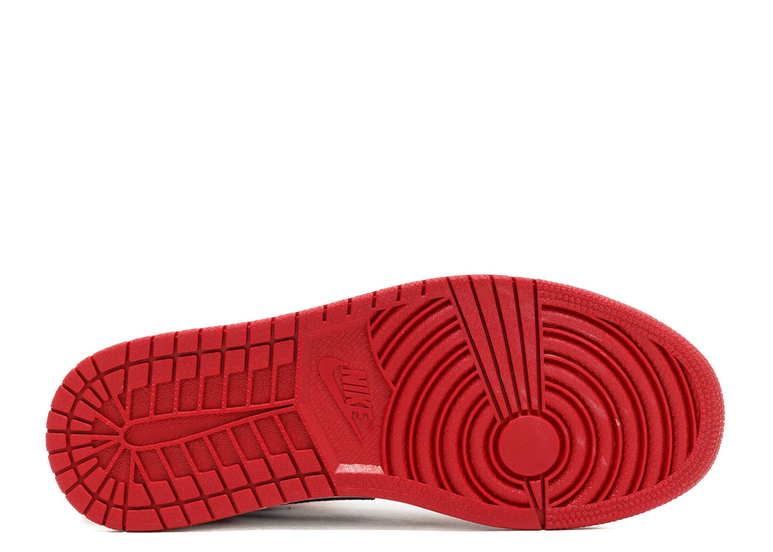 Réplica AIR JORDAN 1 RETRO HIGH OG CHICAGO Sneaker