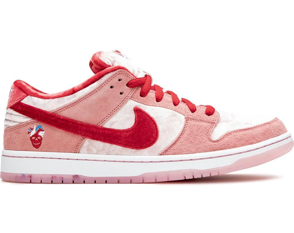 Réplica DUNK LOW “Strangelove” Nike Sneaker