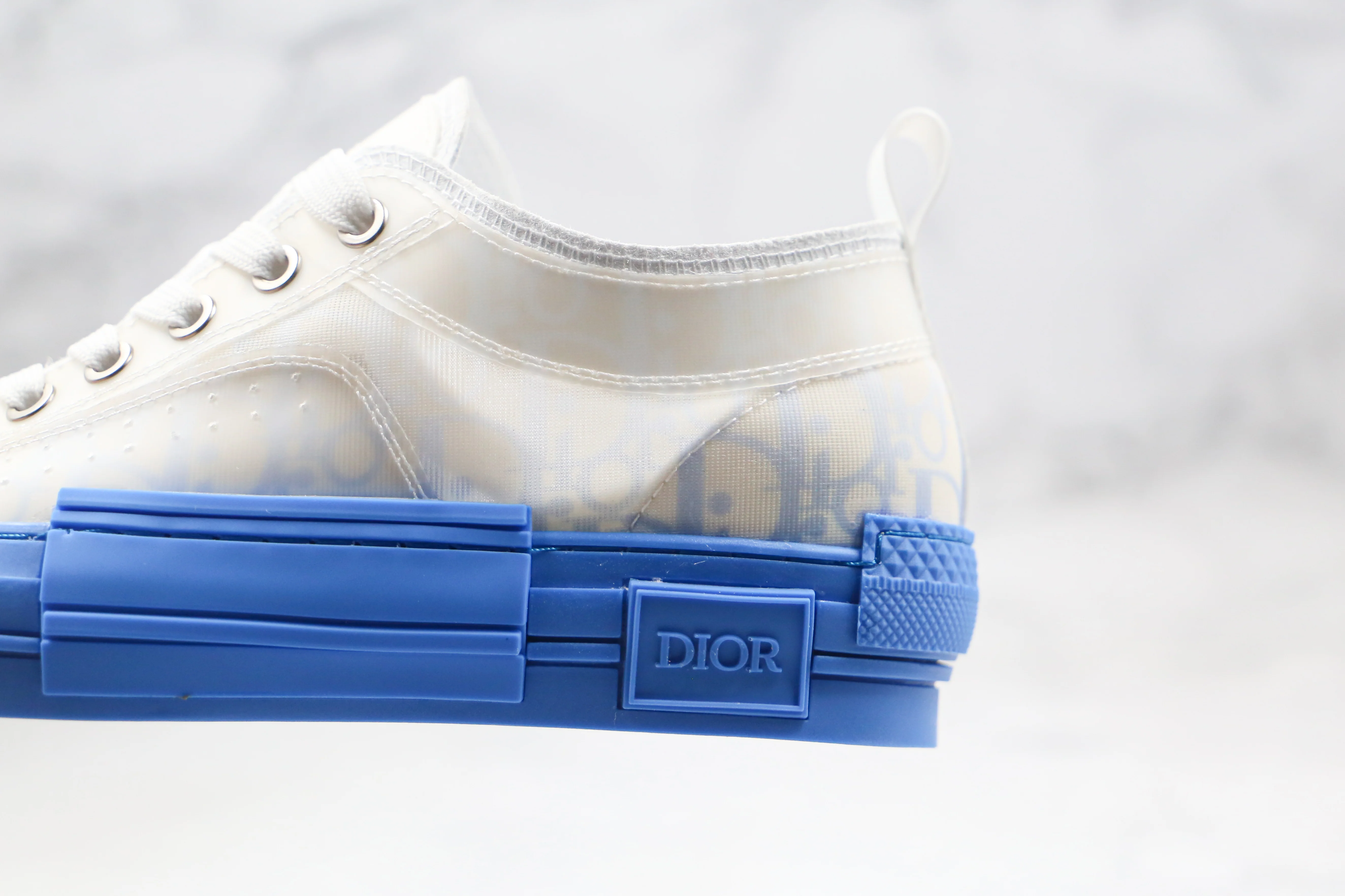 Réplica DIOR LOW WHITE BLUE SKY Sneaker