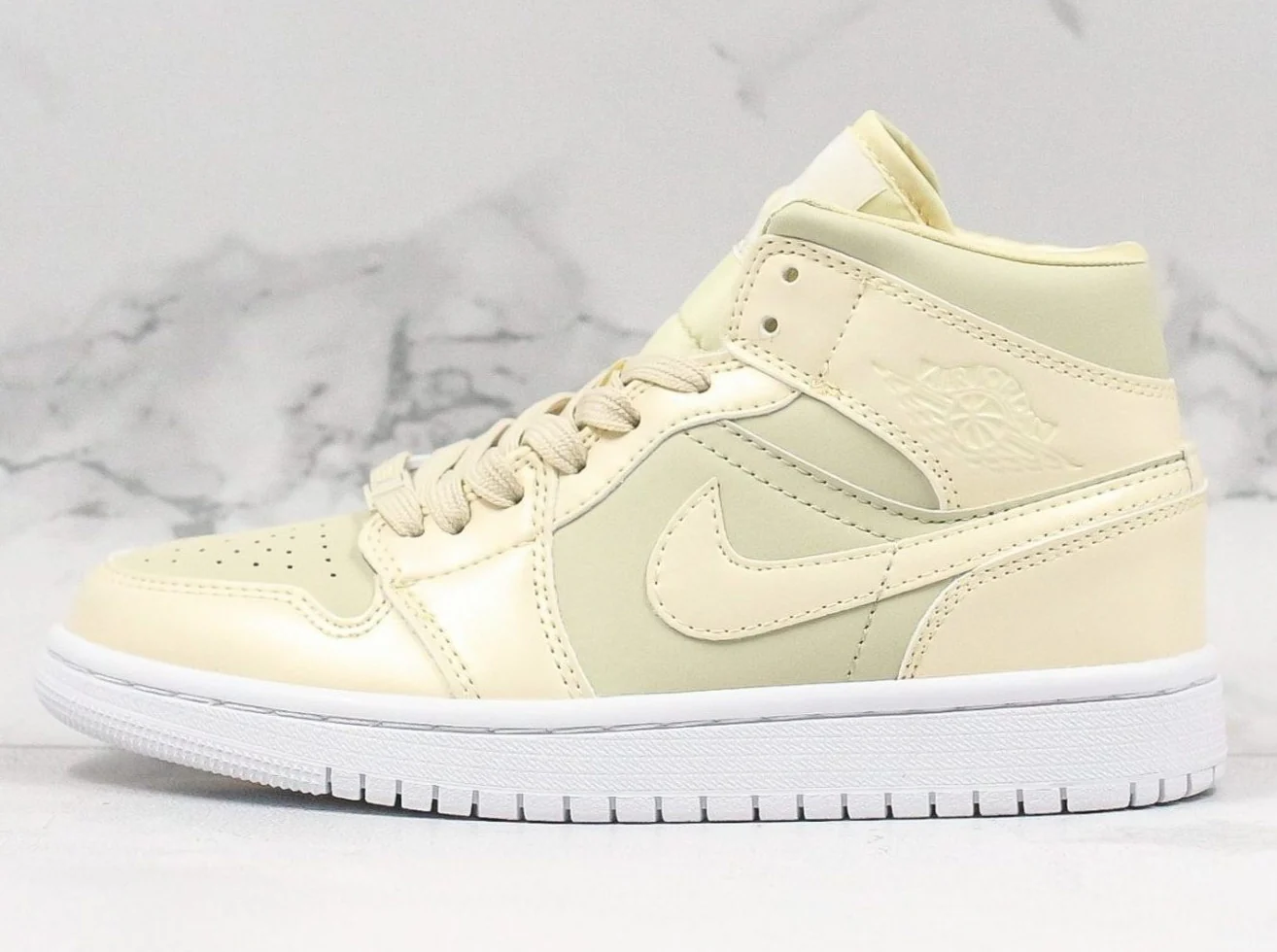 Réplica AIR JORDAN 1 Mid Sneaker