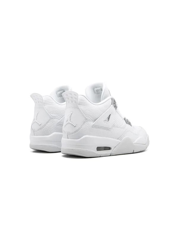Réplica AIR JORDAN 4  “ Silver metallic Sneaker