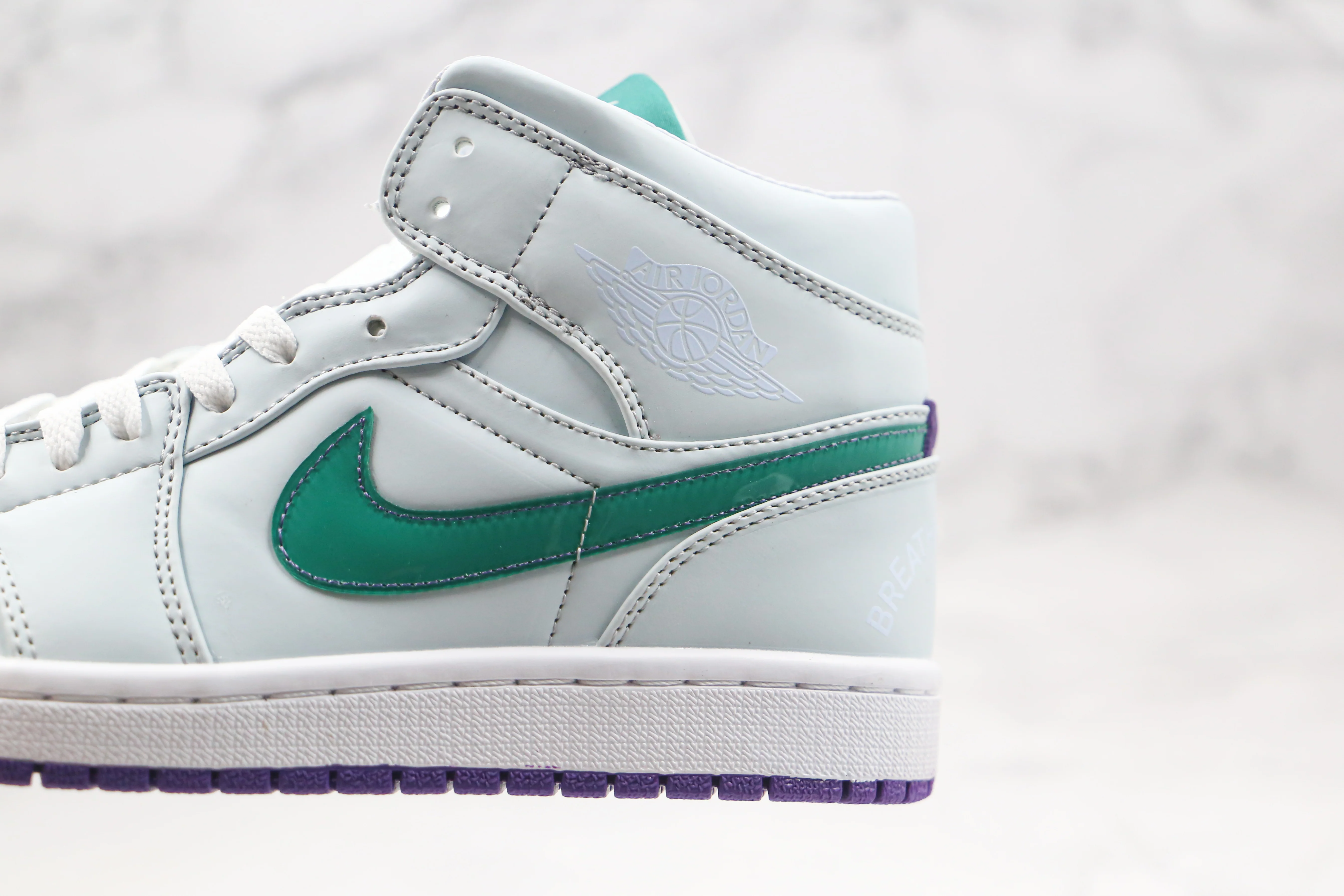 Réplica AIR JORDAN 1 Mid Sneaker