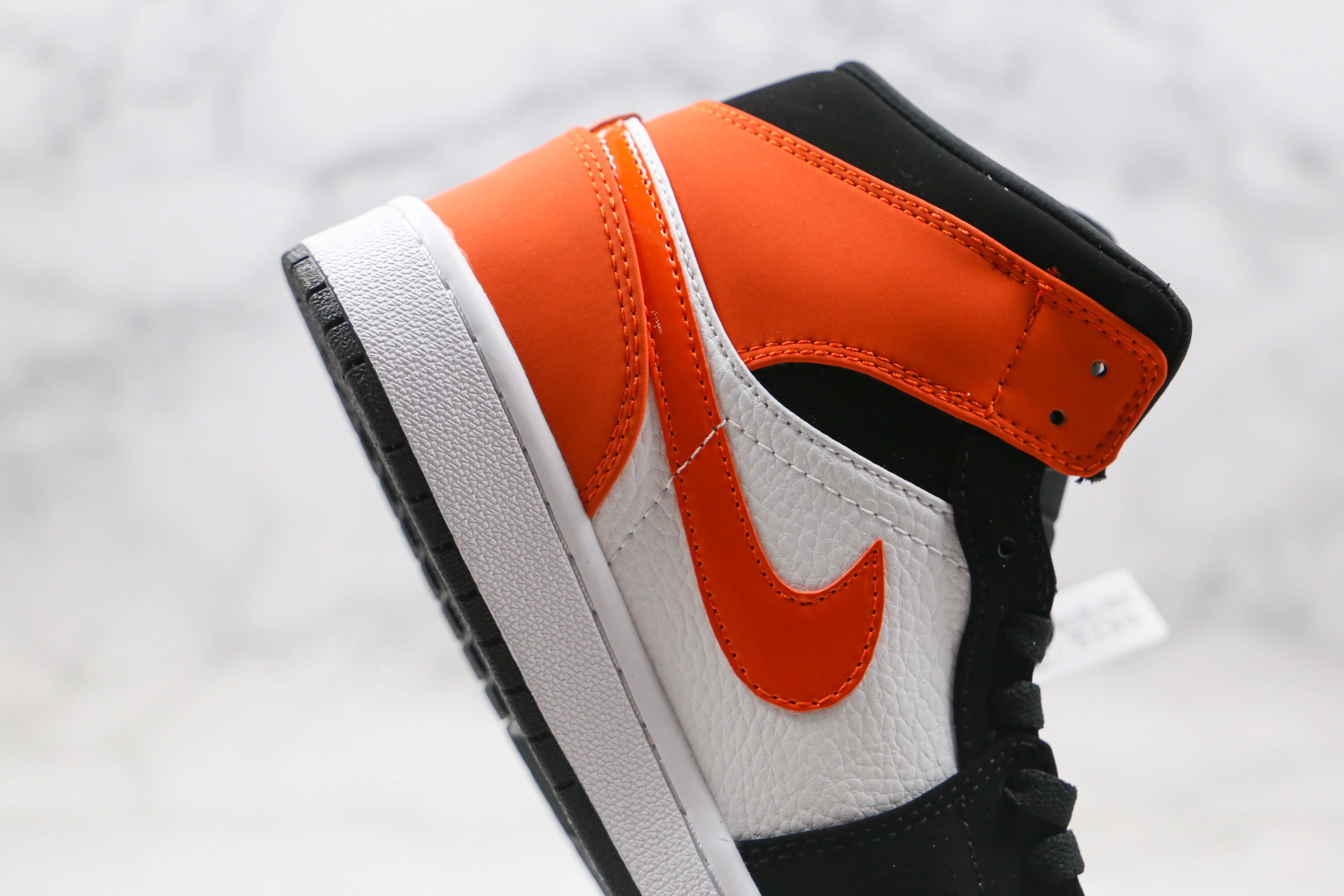 Réplica AIR JORDAN 1 Mid Sneaker