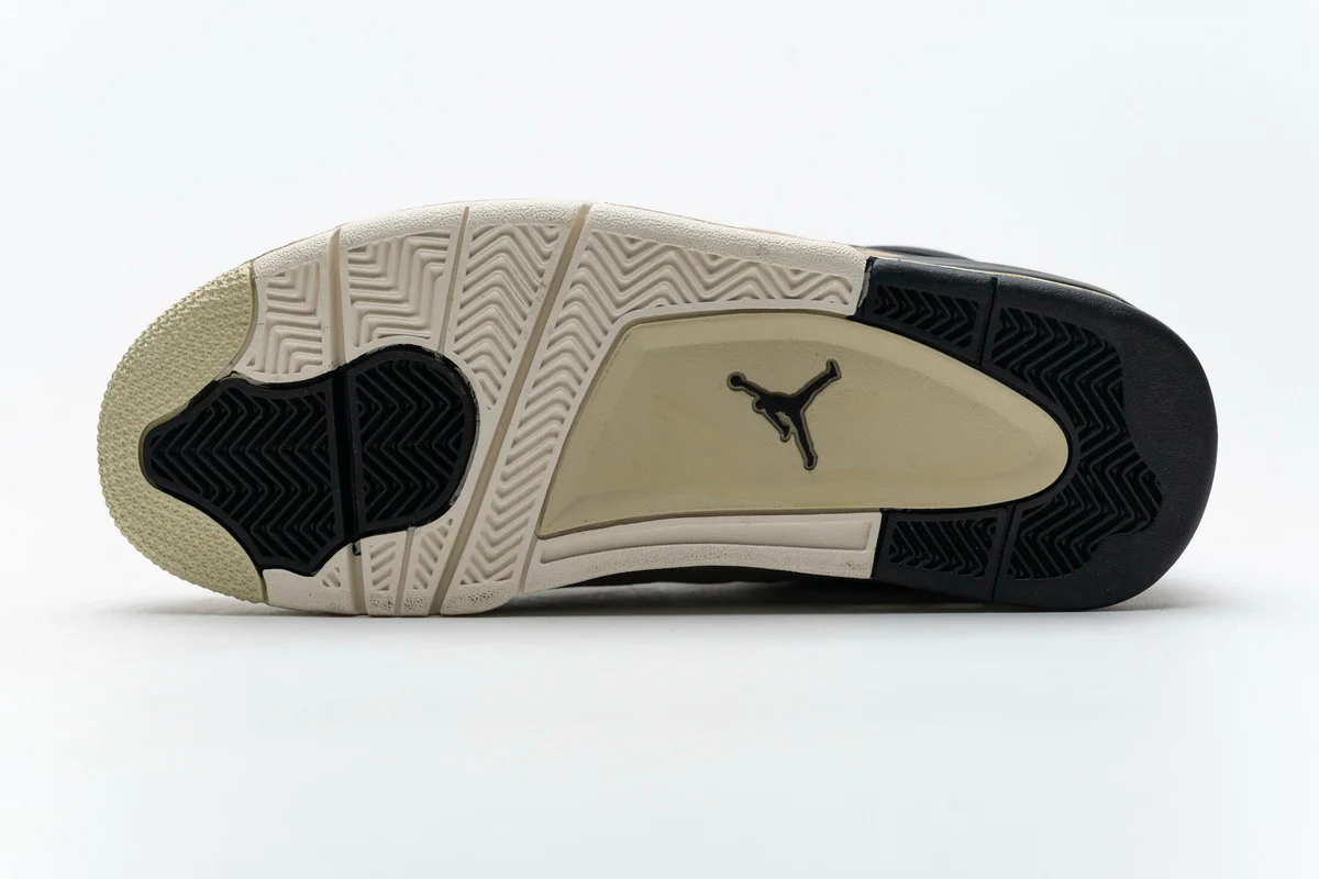 Réplica AIR JORDAN 4 “mushroom” Sneaker