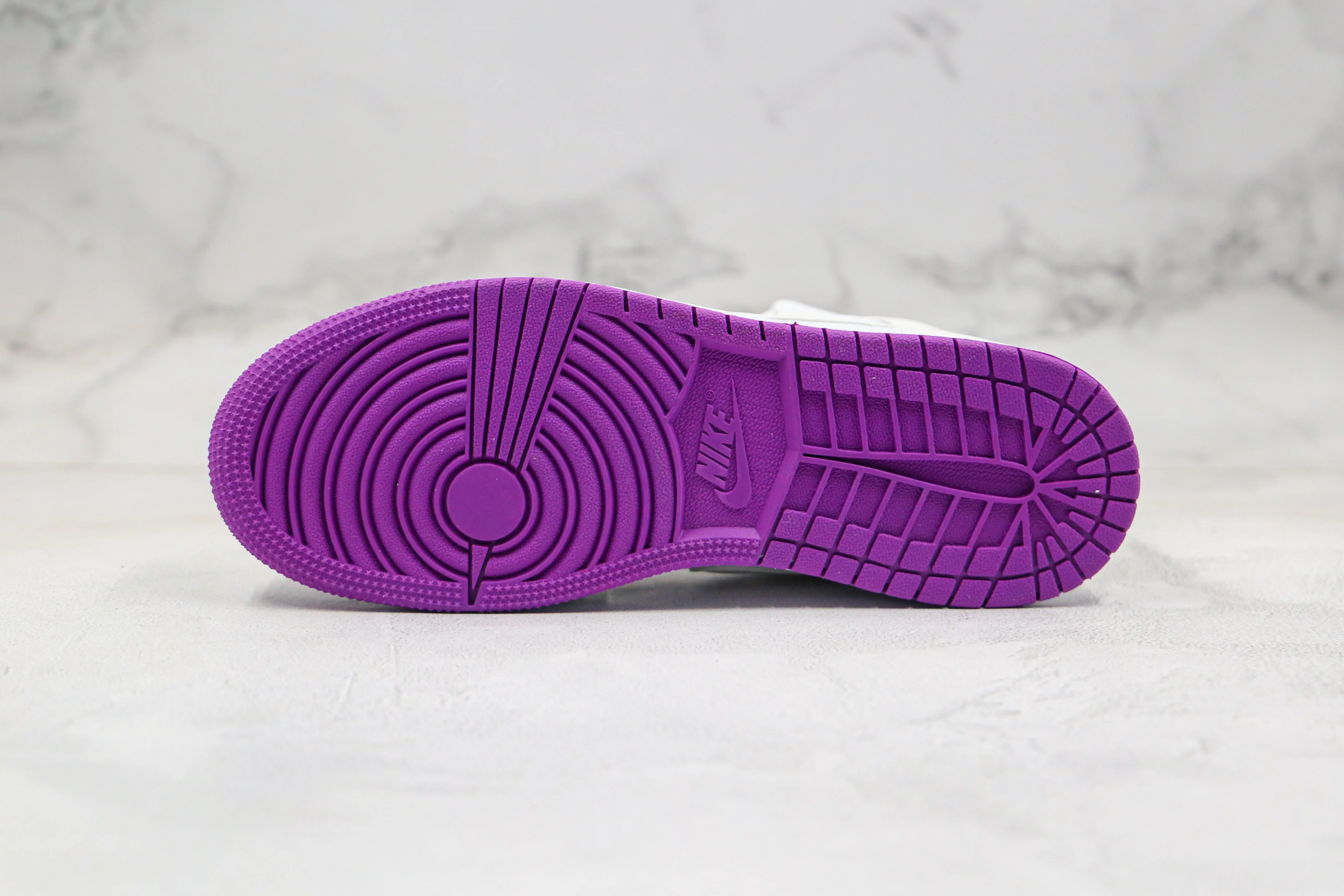 Réplica AIR JORDAN 1 Mid Sneaker