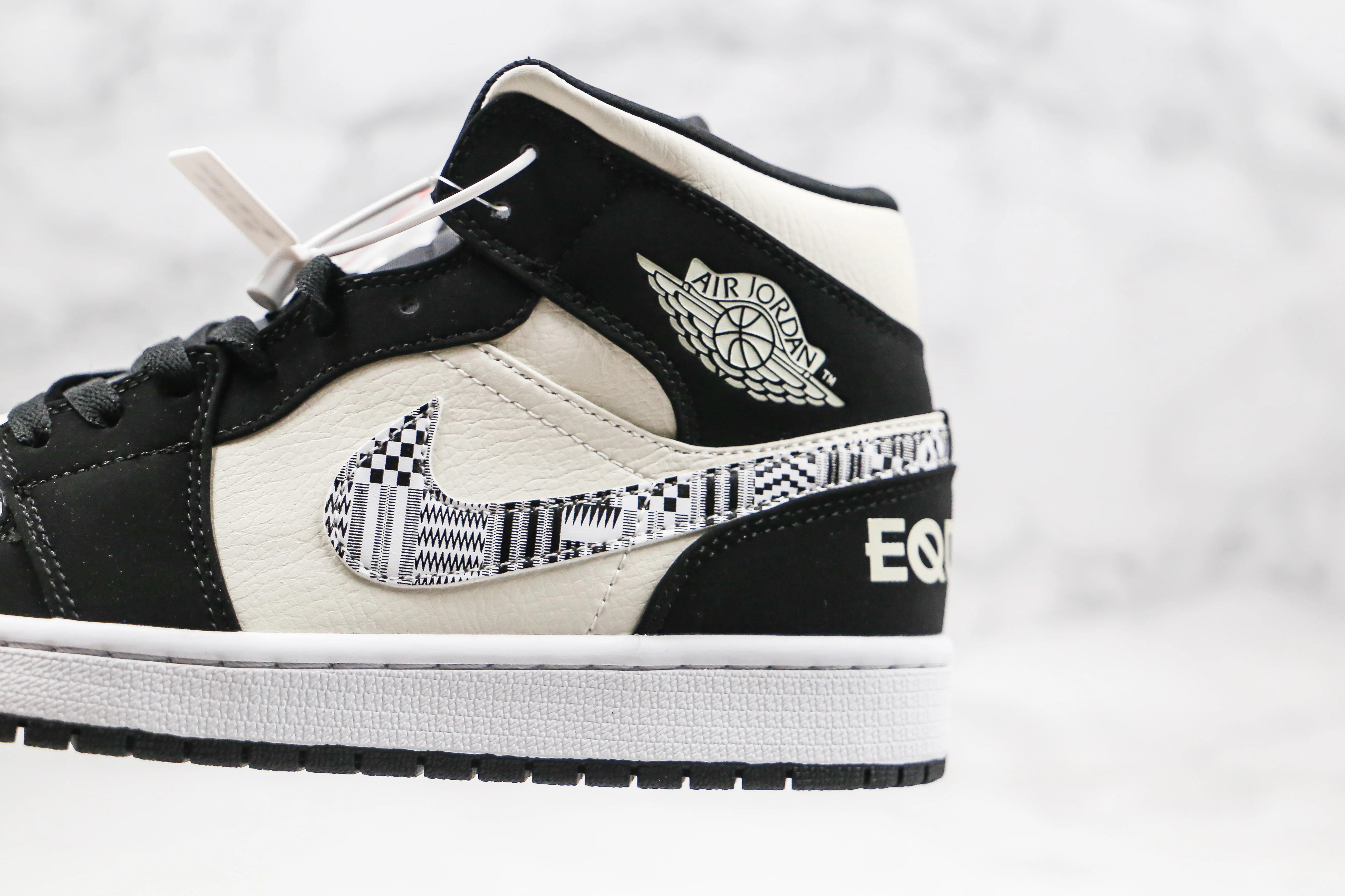 Réplica Air Jordan 1 Mid 2020 Sneaker