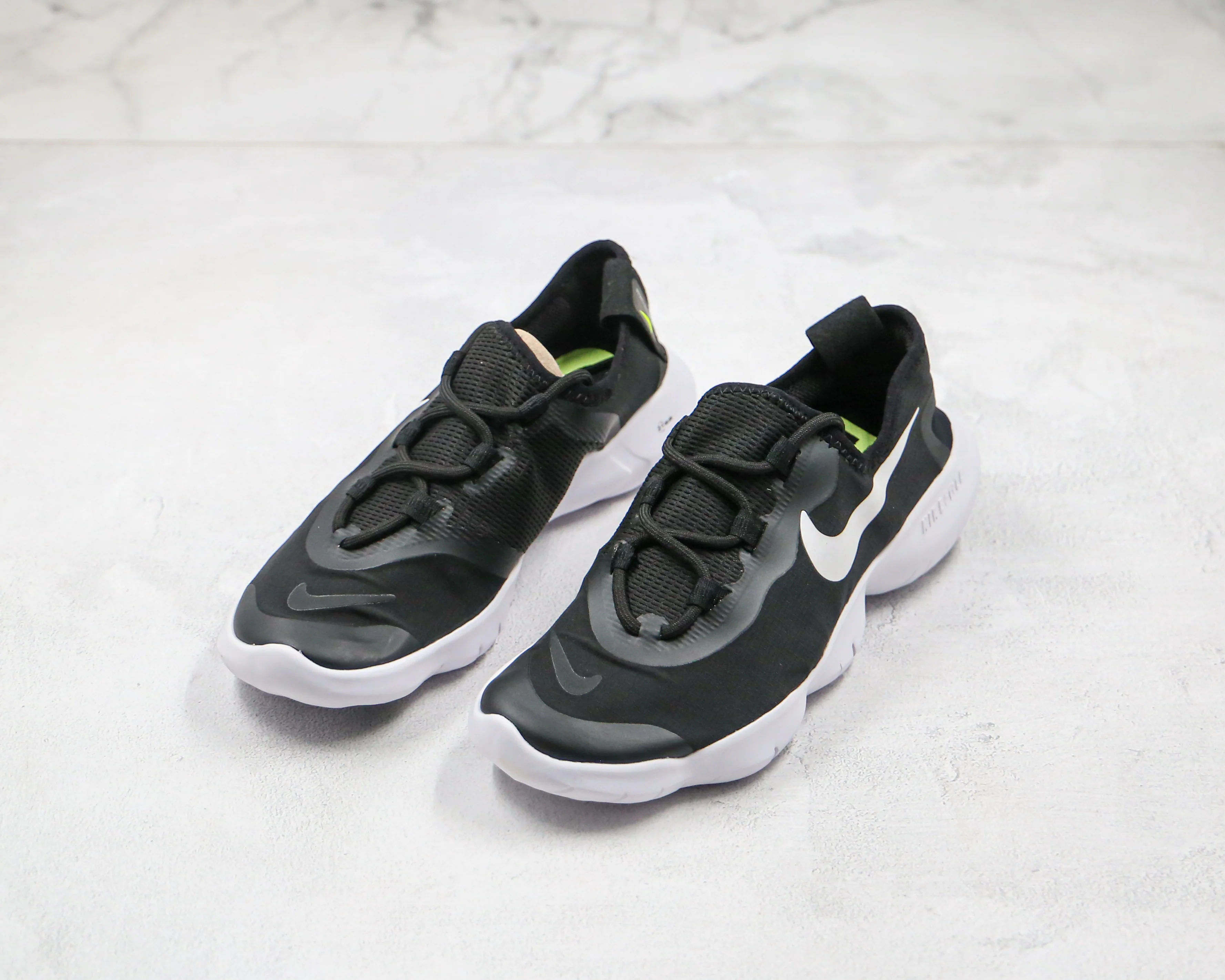 Réplica FREE RN 5.0 - BLACK Nike Sneaker