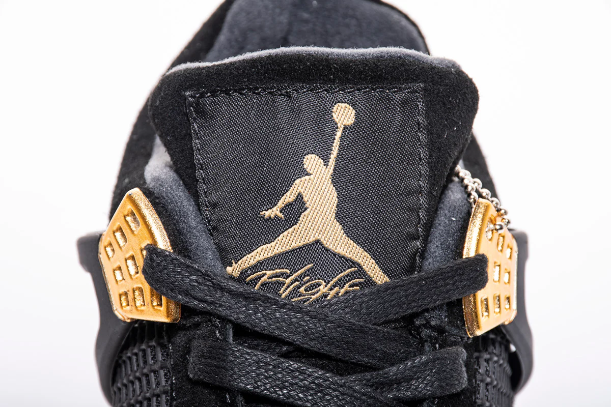 Réplica AIR JORDAN 4 “royalty” Sneaker