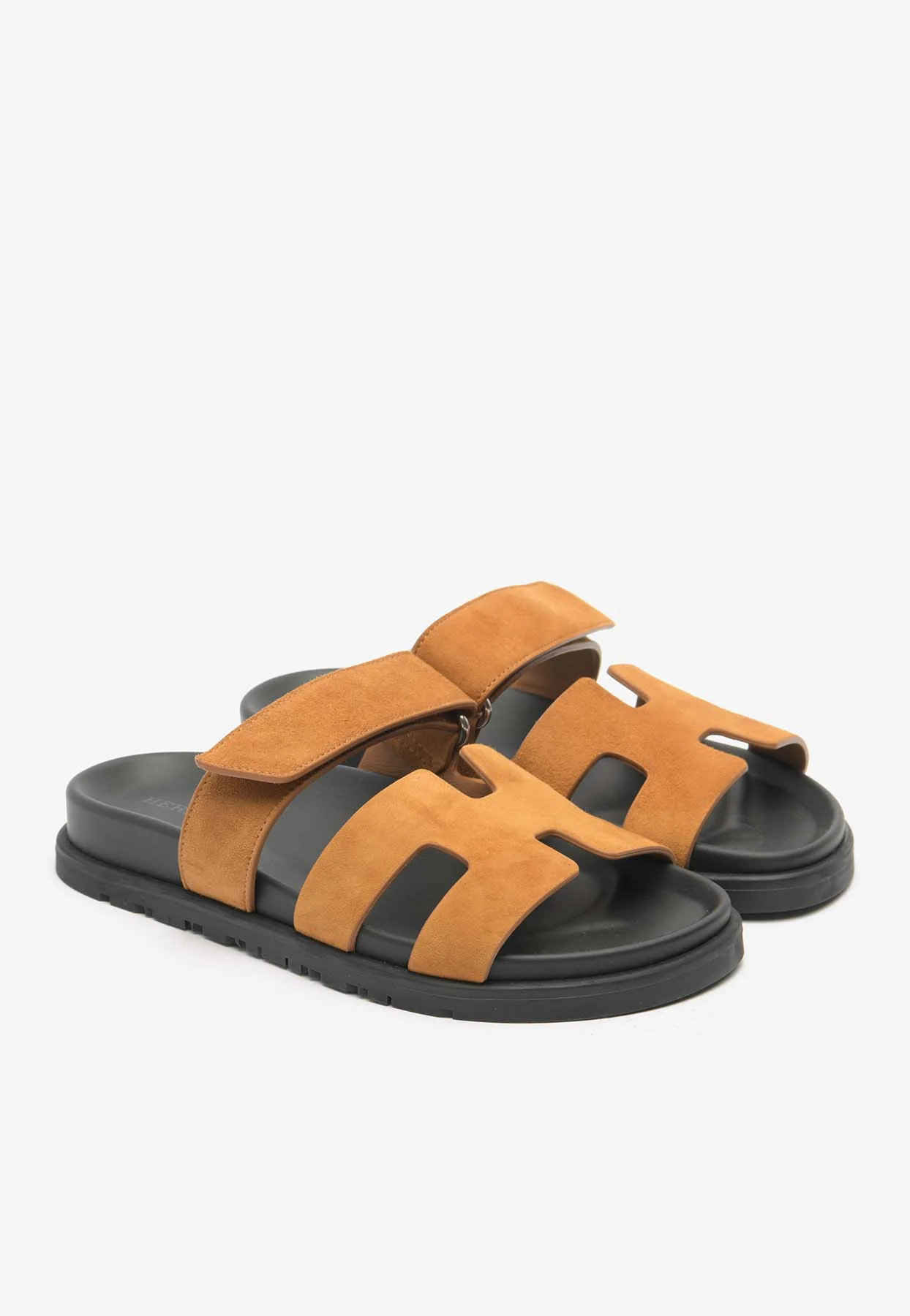 Hermes Chypre Sandals in Naturel Suede