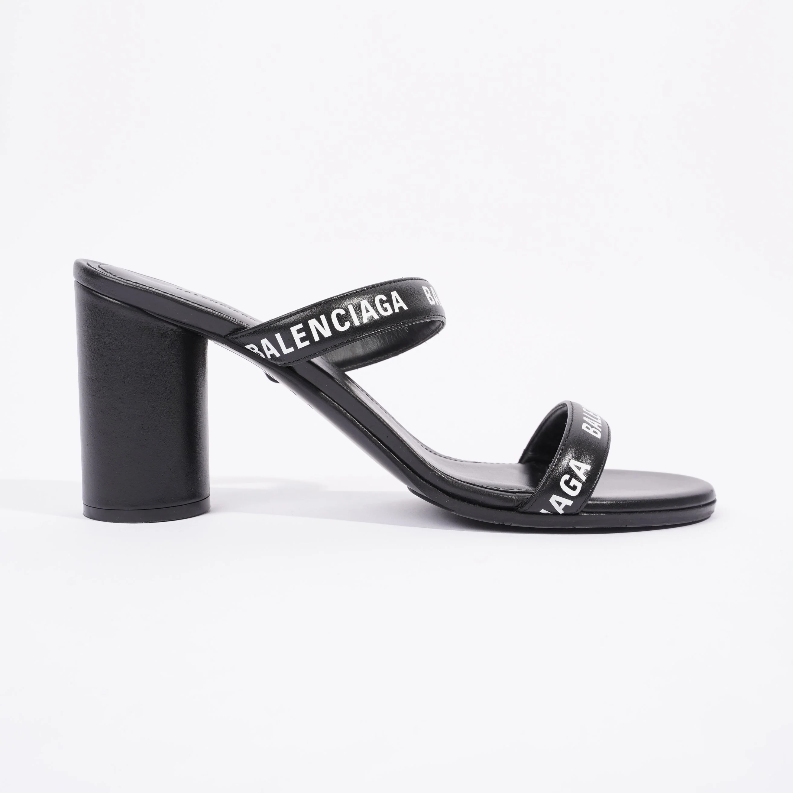 Balenciaga Round Sandal Black Calfskin Leather EU 36 UK 3