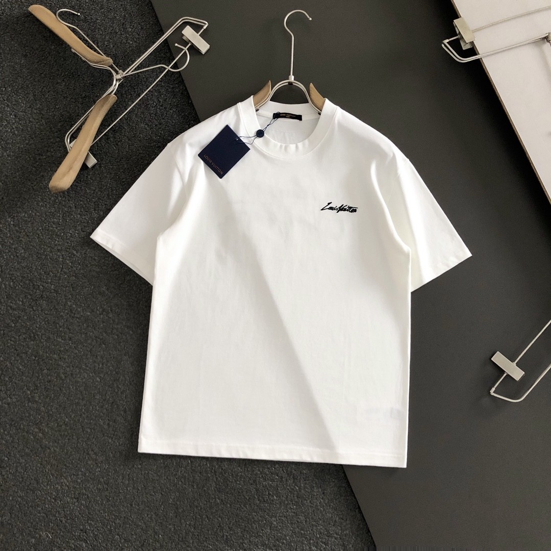 Louis Vuitton Embroidered t-shirt with post-fusion colored flowers