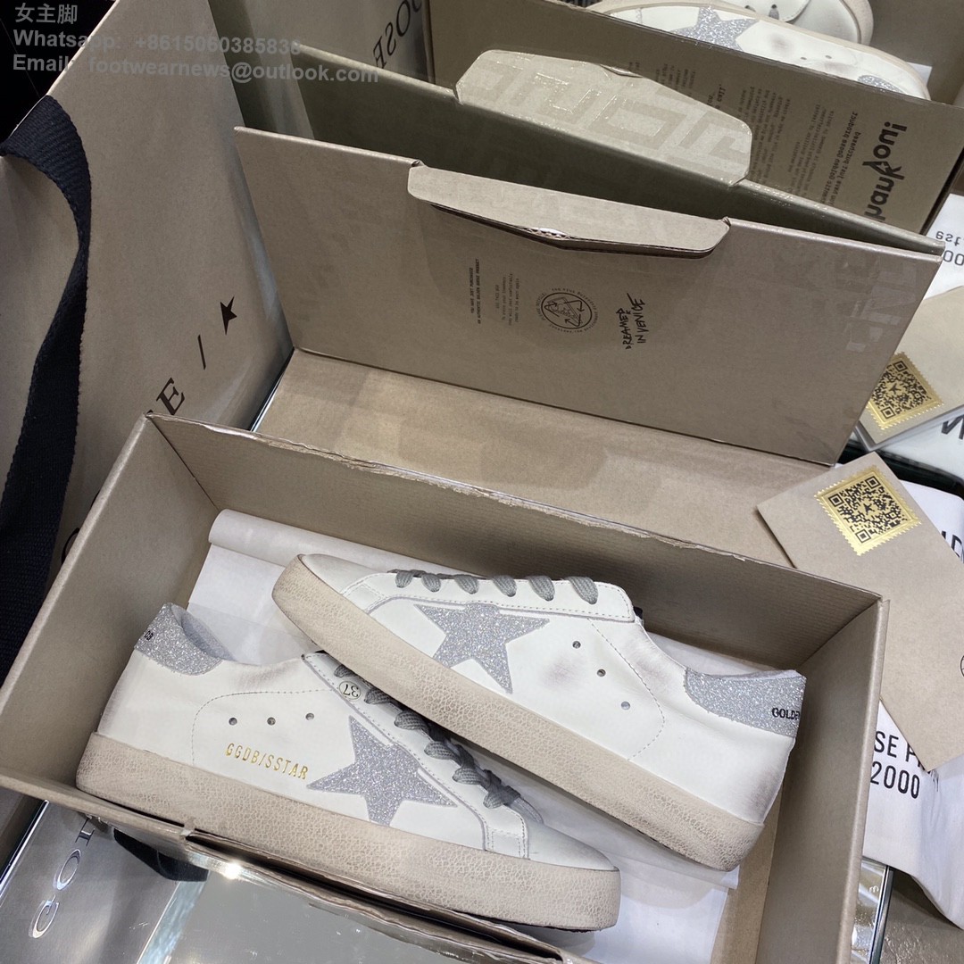 GOLDEN GOOSE Super-Star low-top Sneakers Lace-up GGDB Women Men Shoes