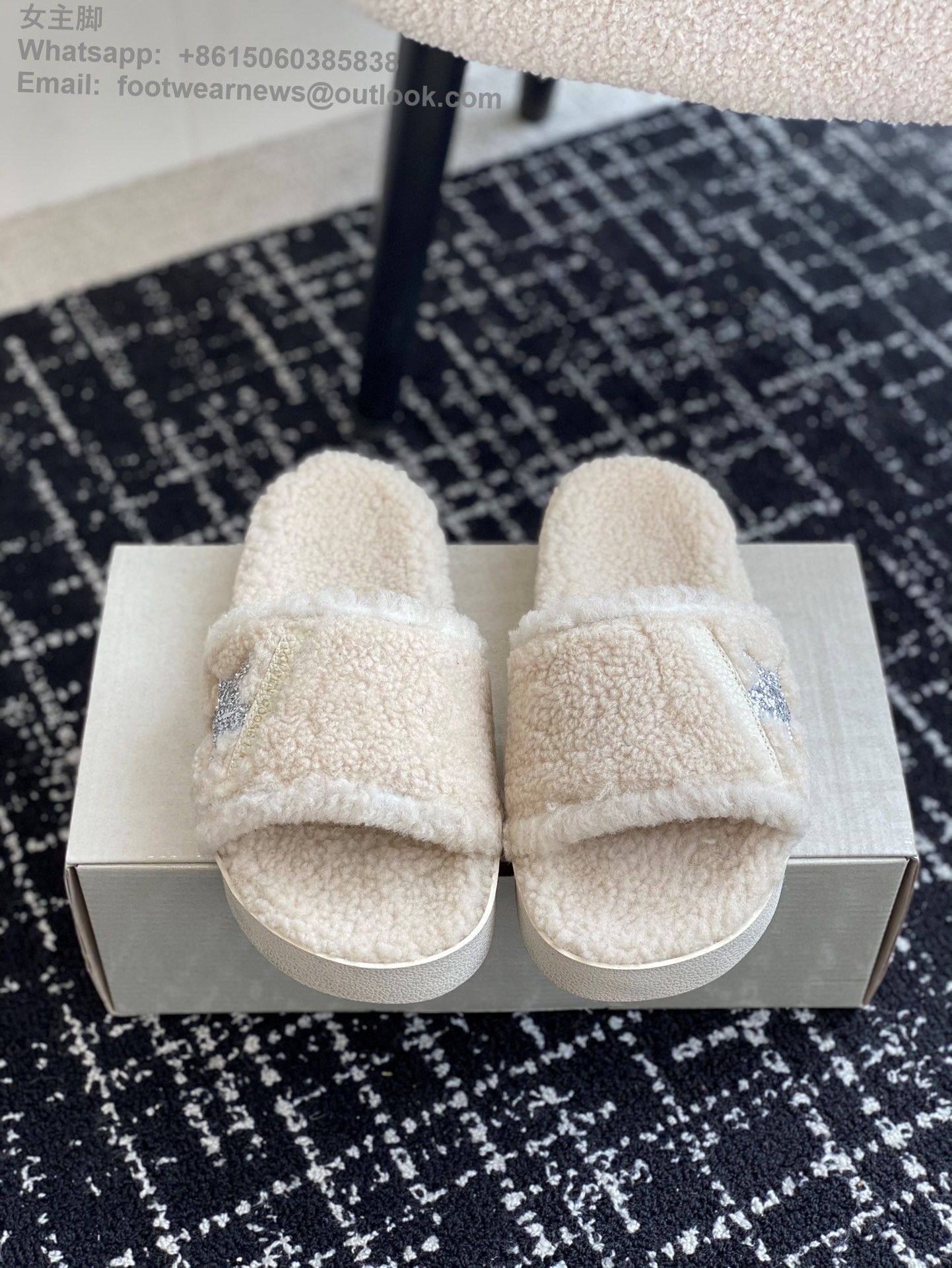 GOLDEN GOOSE Shearling slip-on sandals Slides Open round toe GGDB Women Shoes