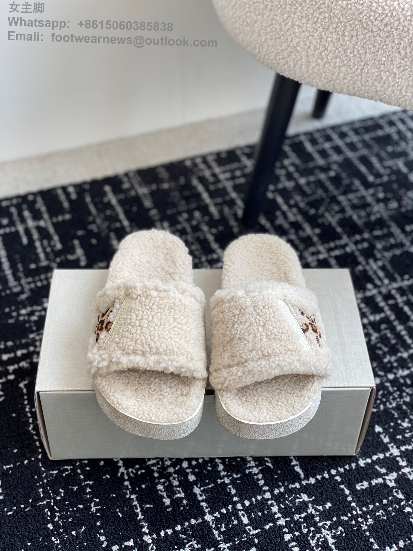 GOLDEN GOOSE Shearling slip-on sandals Slides Open round toe GGDB Women Shoes