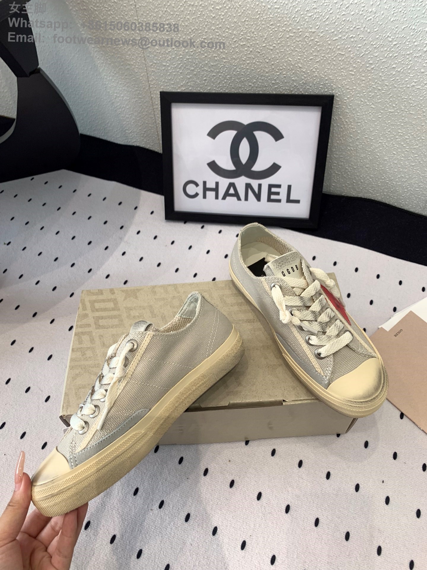 Golden Goose Vstar2 Distressed Low Top canvas Sneakers GGDB Women Shoes