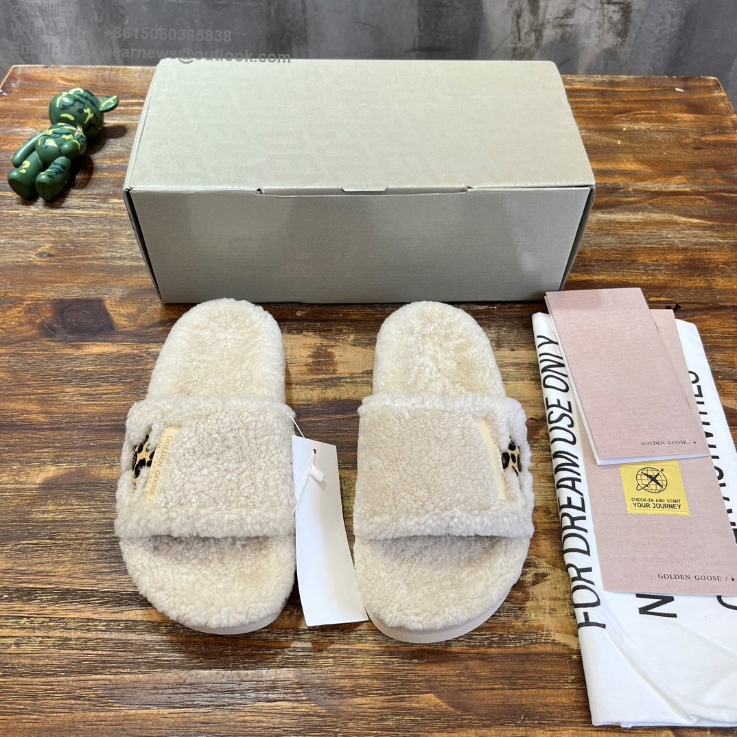 GOLDEN GOOSE Shearling slip-on sandals Slides Open round toe GGDB Women Shoes