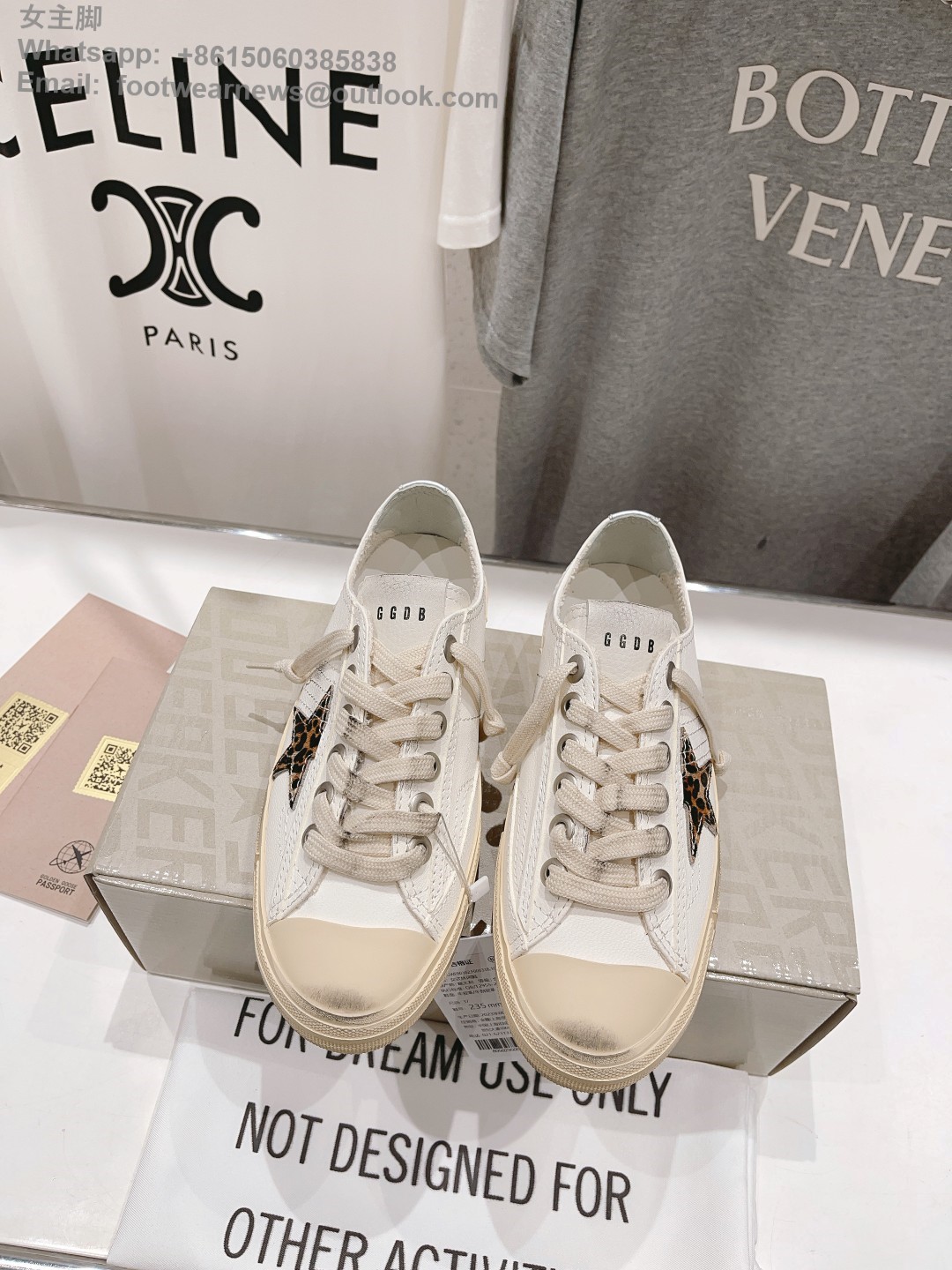 GOLDEN GOOSE vstar2 Low top sneakers GGDB Women Shoes