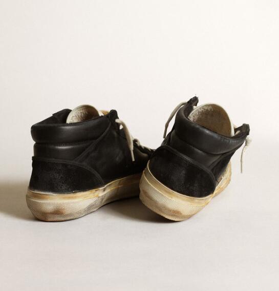Golden Goose GGDB Mens Sneaker Shoes Mid Star in black nappa and suede with white leather star