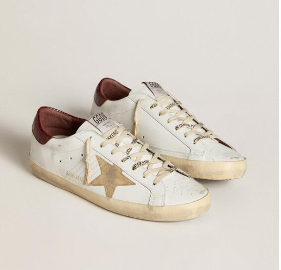 Golden Goose GGDB Mens Sneaker Shoes Super-Star with sand suede star and red croc-print leather heel tab