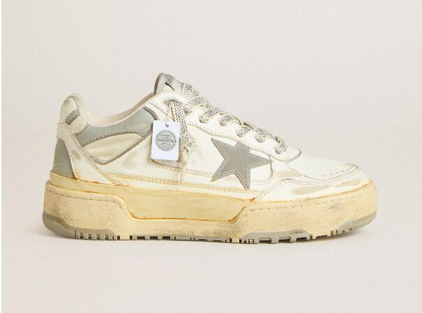 Golden Goose GGDB Women Sneaker Shoes Forty2 in white leather with laces with Swarovski crystals and gray star