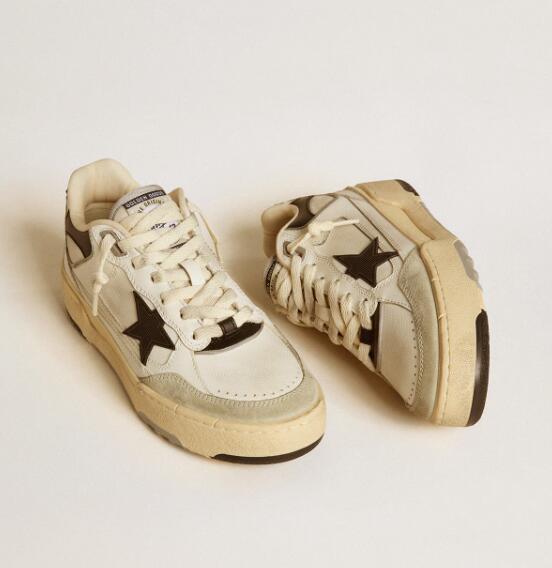 Golden Goose GGDB Mens Sneaker Shoes Forty2 with black star and black leather heel tab