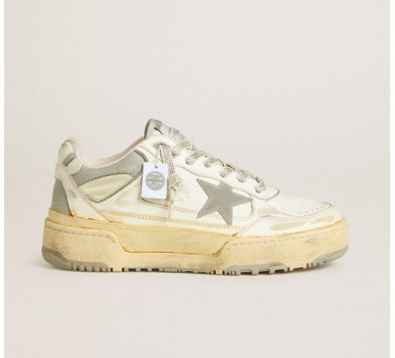 Golden Goose GGDB Mens Sneaker Shoes Forty2 in white leather with laces with Swarovski crystals and gray star