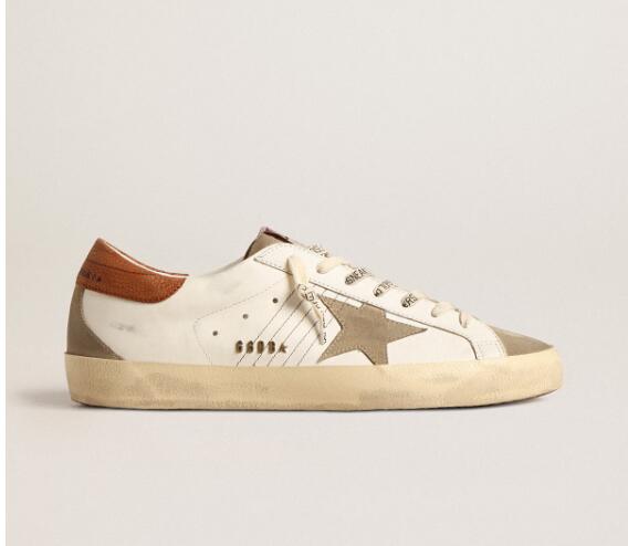 Golden Goose GGDB Mens Sneaker Shoes Super-Star with suede star and brown heel tab