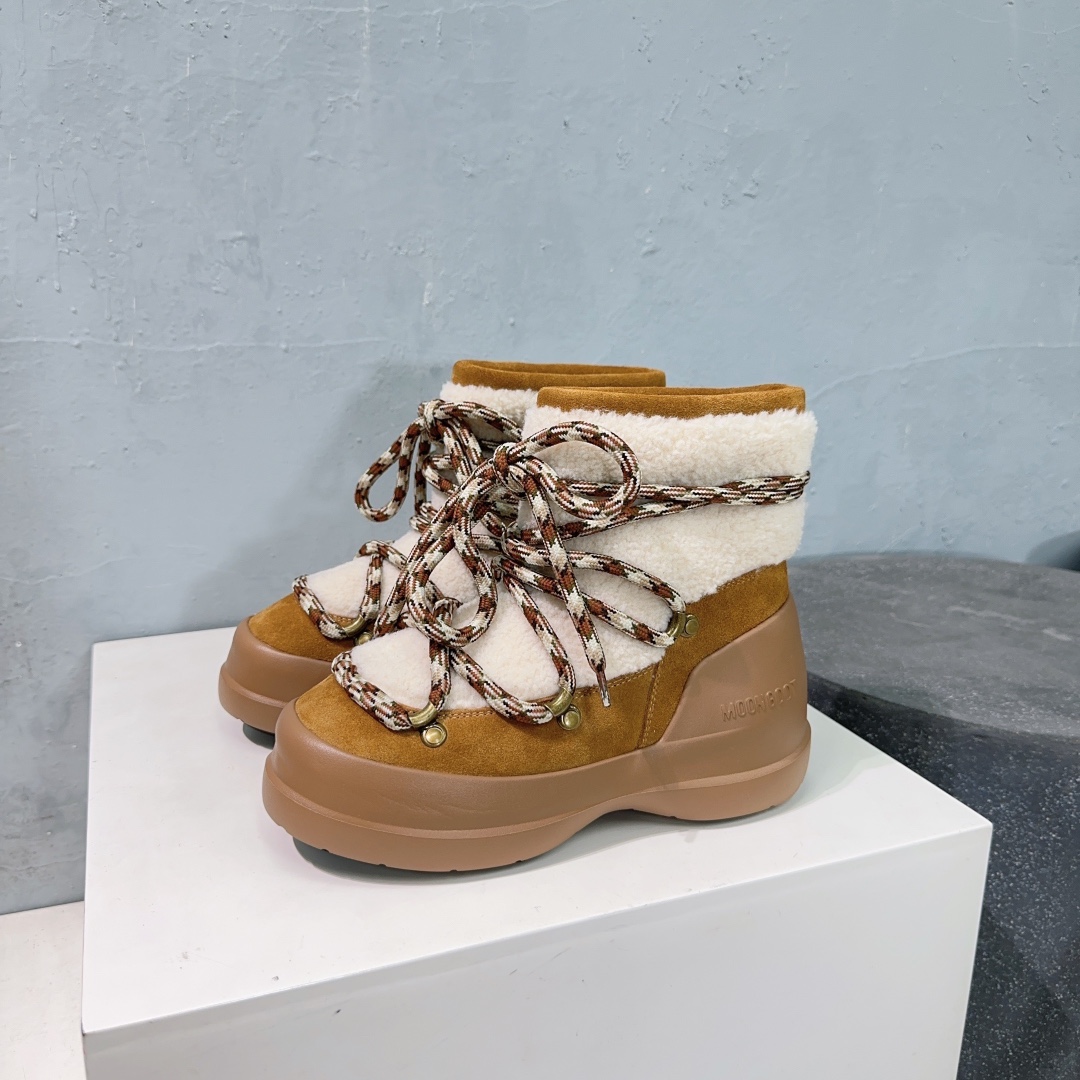 MOON BOOT Fur Luna Boots Ankle-high suede boots Lace-up Water-repellent Women Snow Boot
