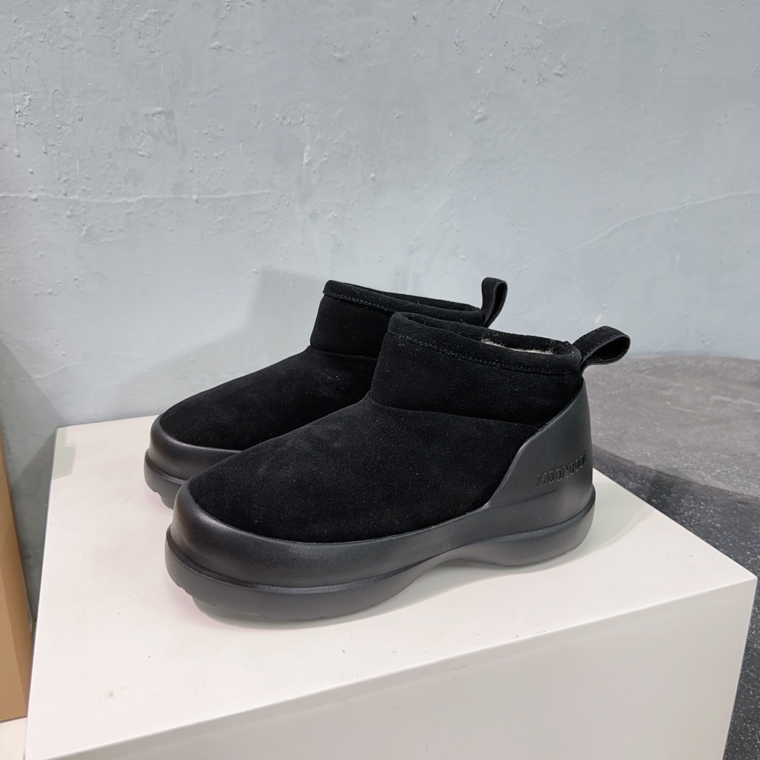 MOON BOOT Luna Low Boots Ankle-high suede boots Water-repellent Women Snow Boot