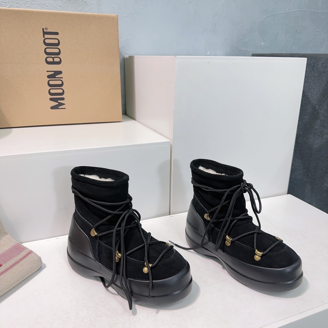 MOON BOOT Luna Boots Ankle-high suede boots Lace-up Water-repellent Women Snow Boot