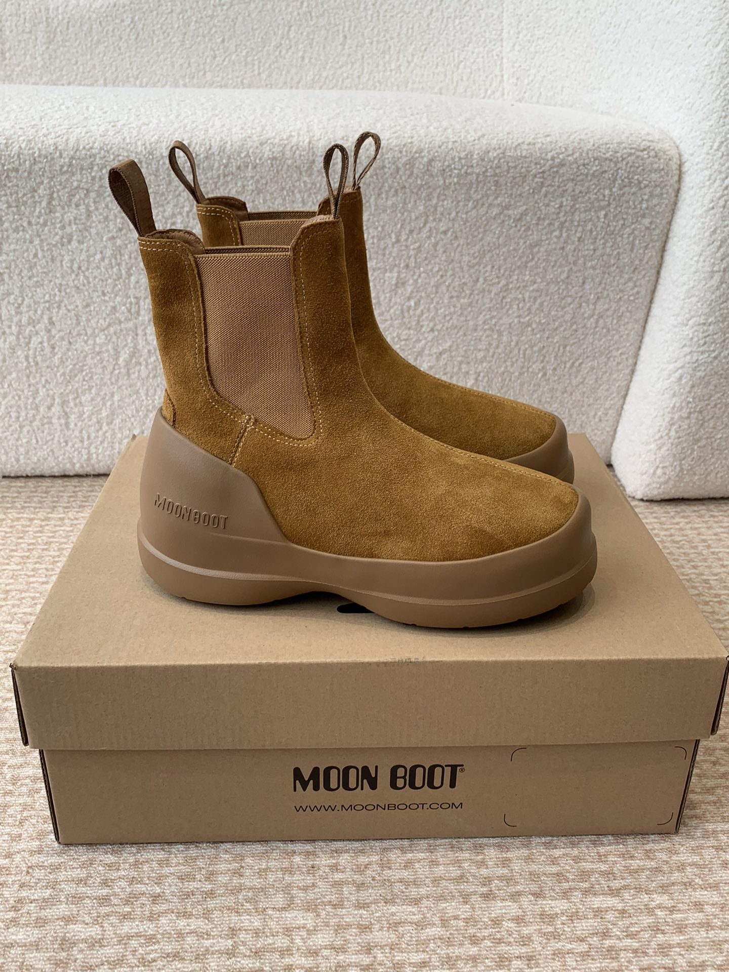 Moon Boot Luna Suede Ankle Chelsea Boots Women Snow Boot