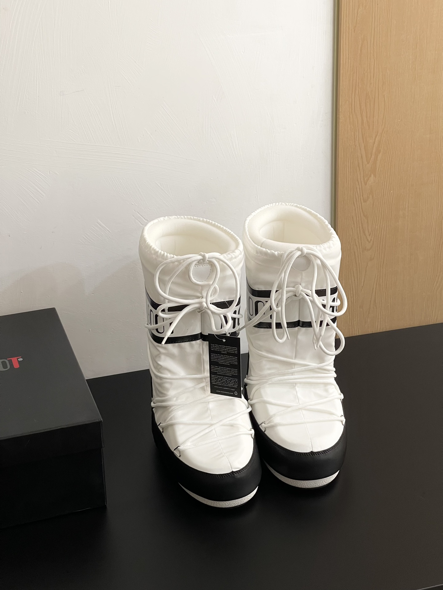 Moon Boot Icon Glance Satin Nylon Lace-Up Women Snow Boots