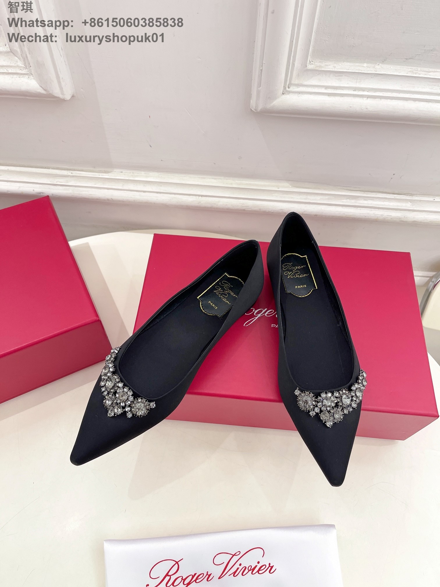 Women Roger Vivier Efflorescence crystal buckle satin silk Shoes Ballet Flats