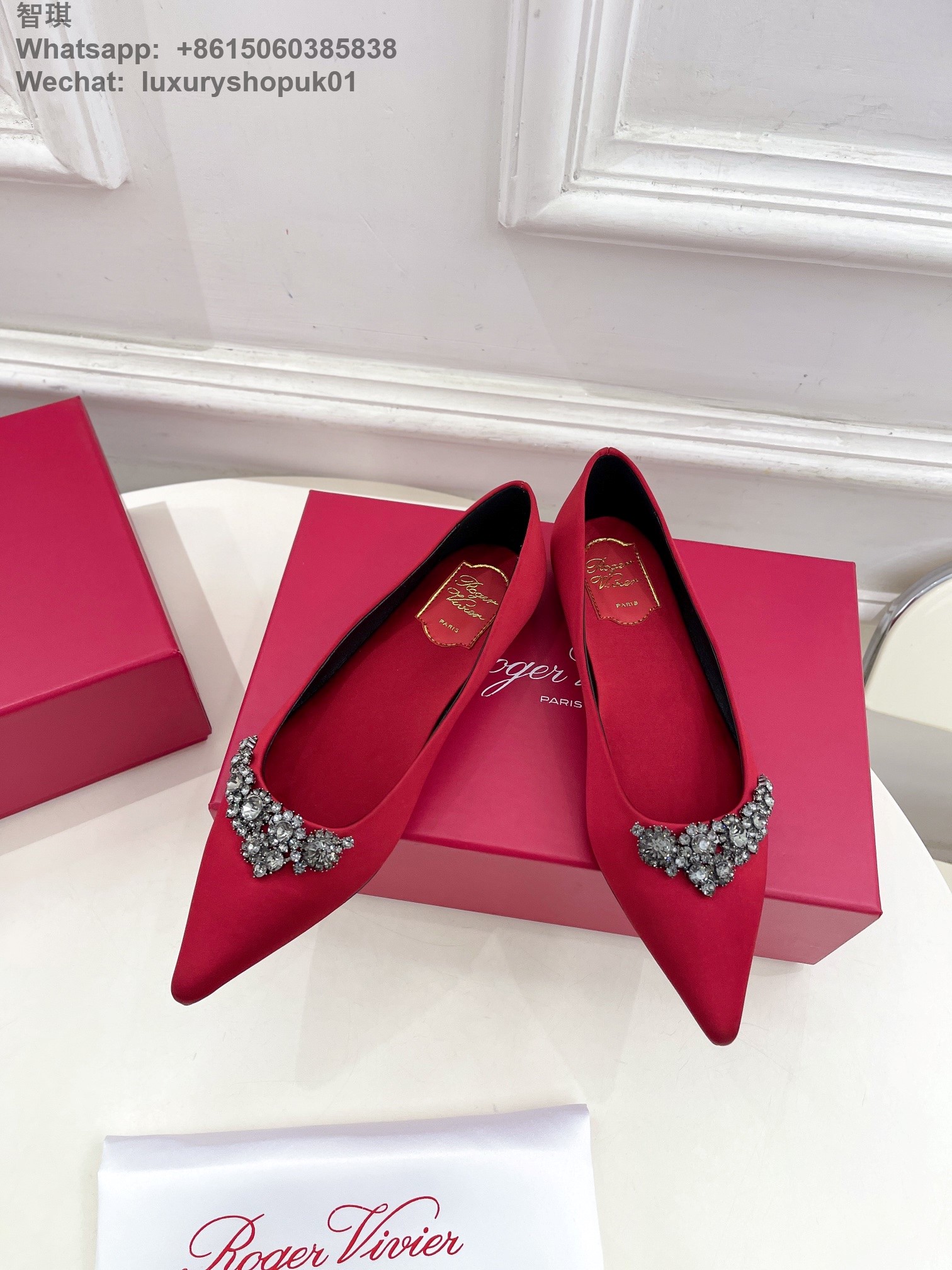 Women Roger Vivier Efflorescence crystal buckle satin silk Shoes Ballet Flats