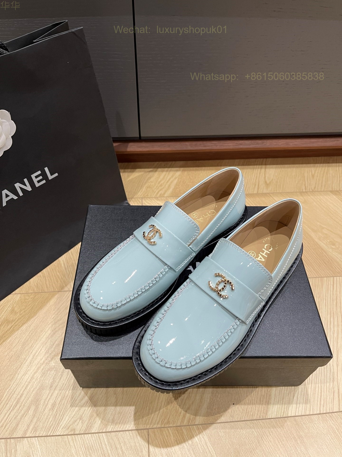 Women Chanel Loafers Patent Leather CC Logo Flats Shoes